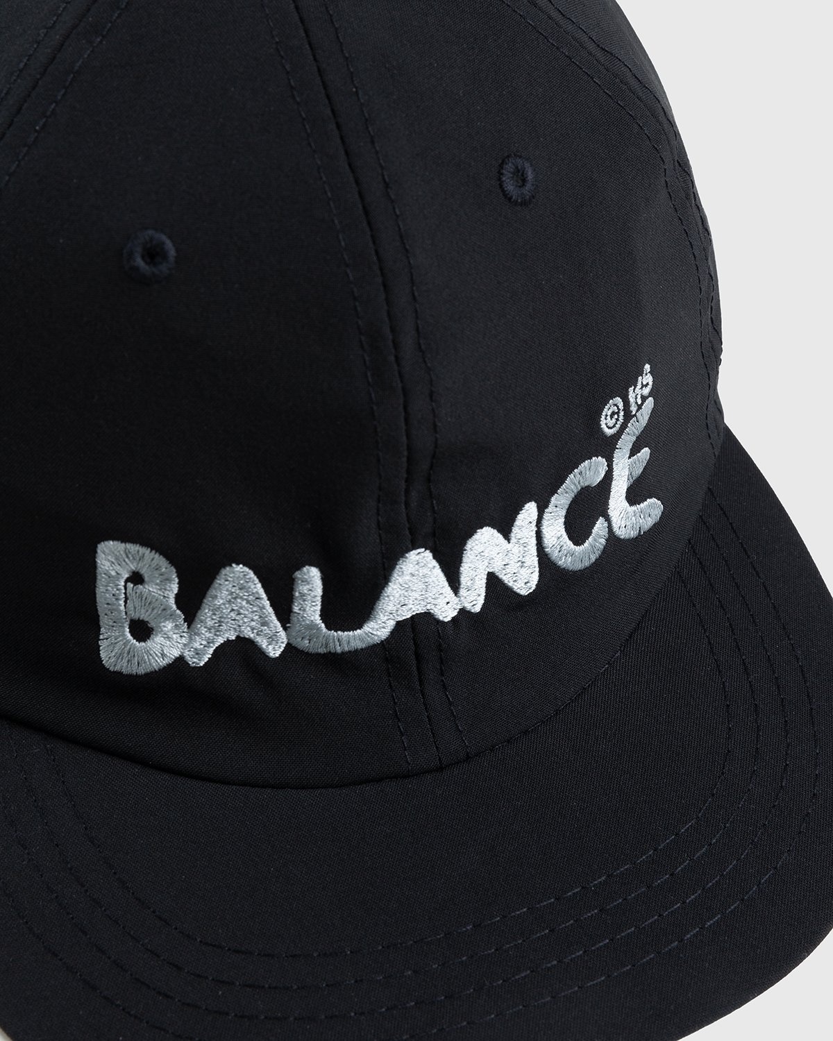 Satisfy x Highsnobiety – HS Sports Balance Running Cap Black - Hats - Black - Image 4