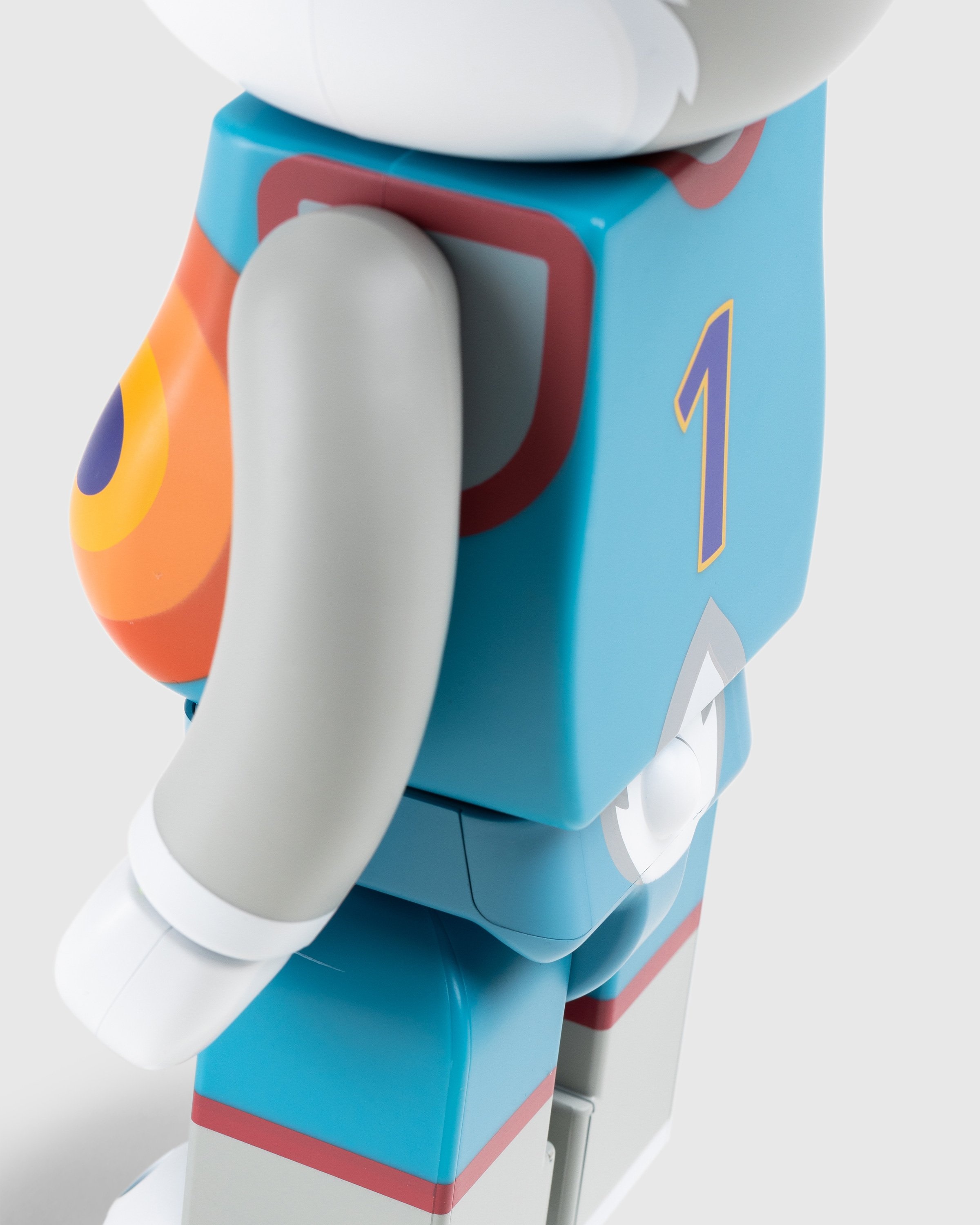 Medicom – R@bbrick Bugs Bunny 100% and 400% Set Grey - Art & Collectibles - Multi - Image 5