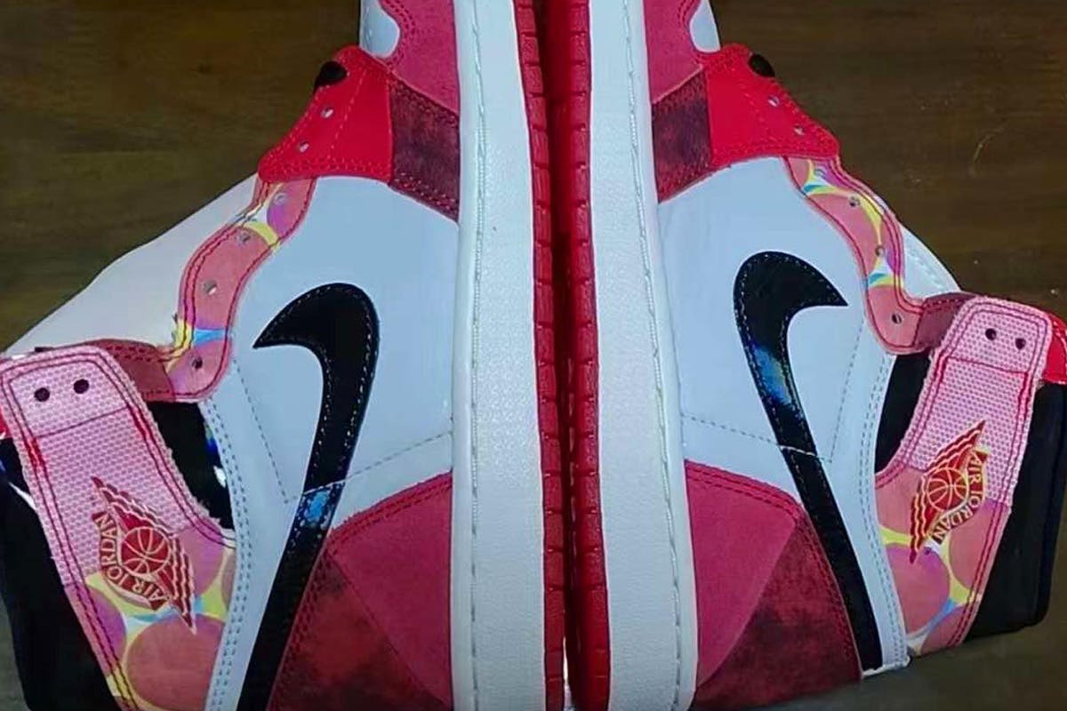 reloj paleta en voz alta Spider-Man: Across the Spider-Verse x Air Jordan 1 First Look