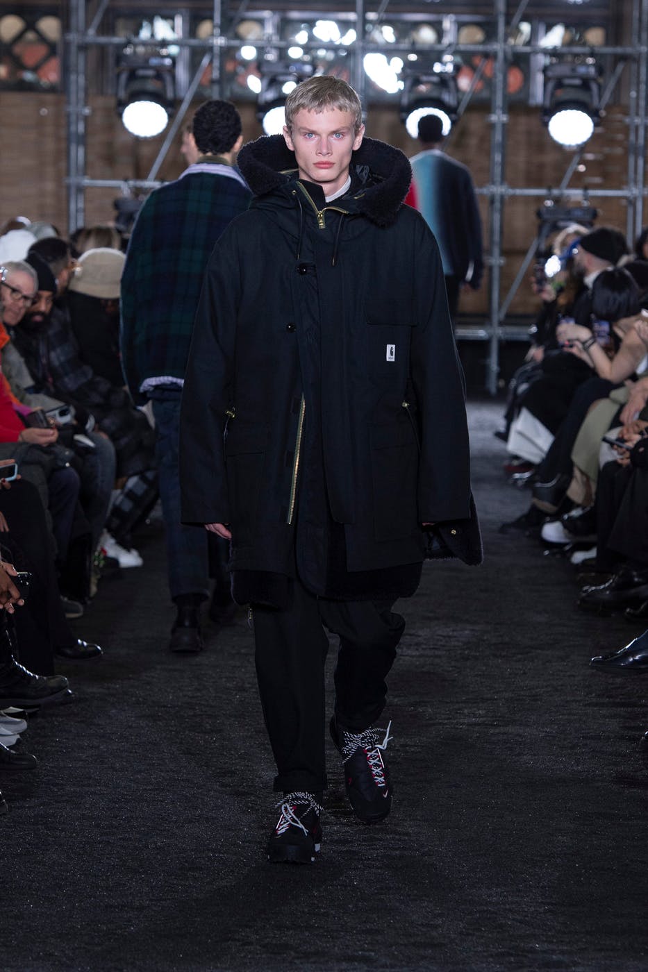 sacai-fw23 (20)