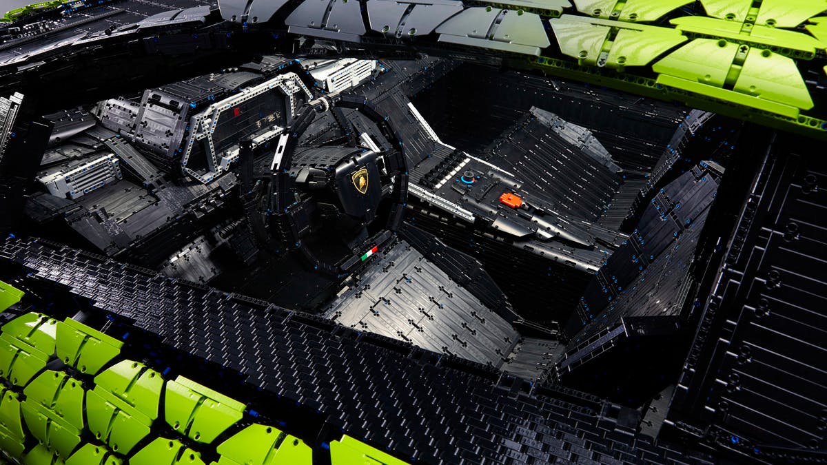 lego-technic-lamborghini-sian-life-size-5