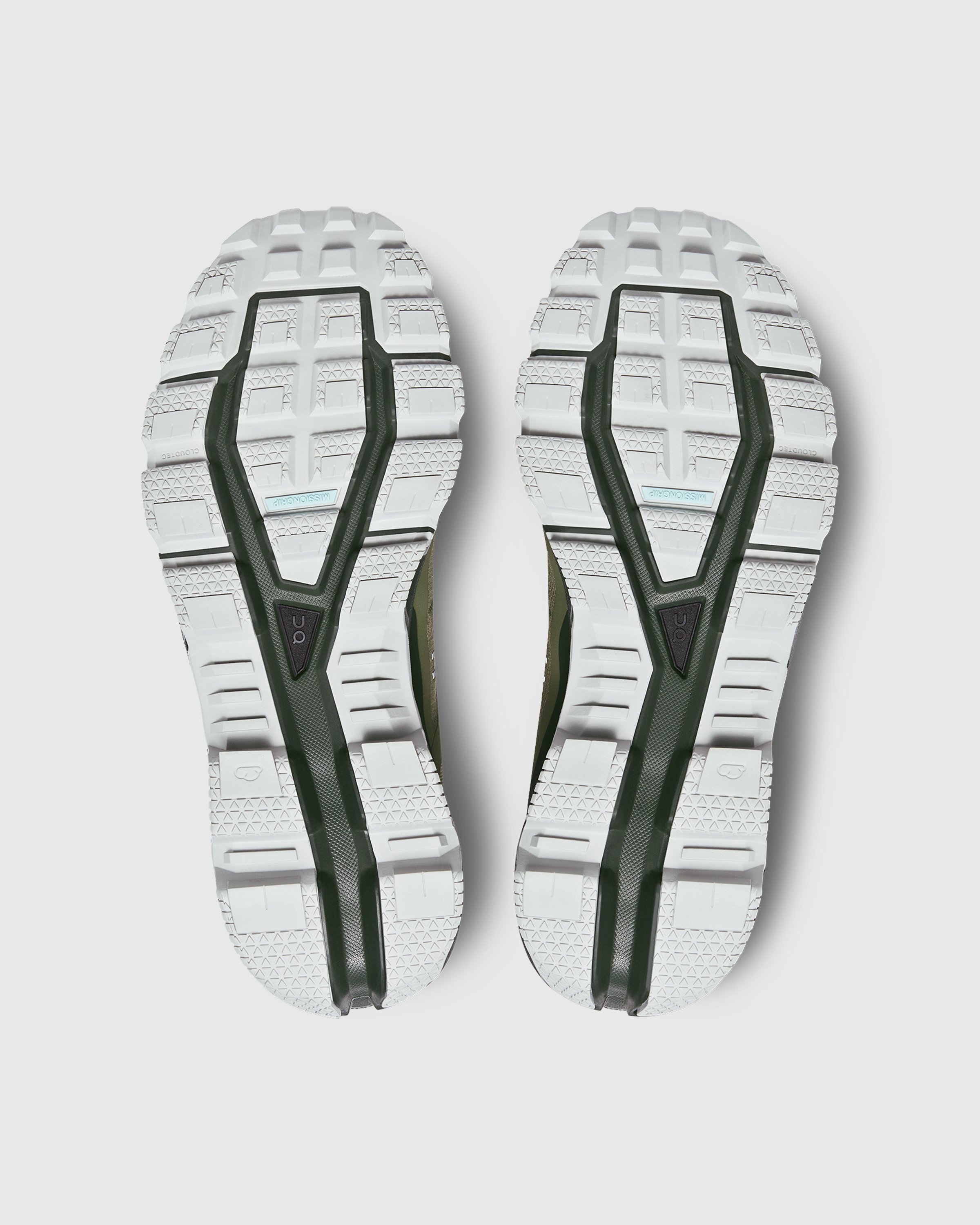 On – Cloudventure Olive/Fir - Sneakers - Green - Image 6
