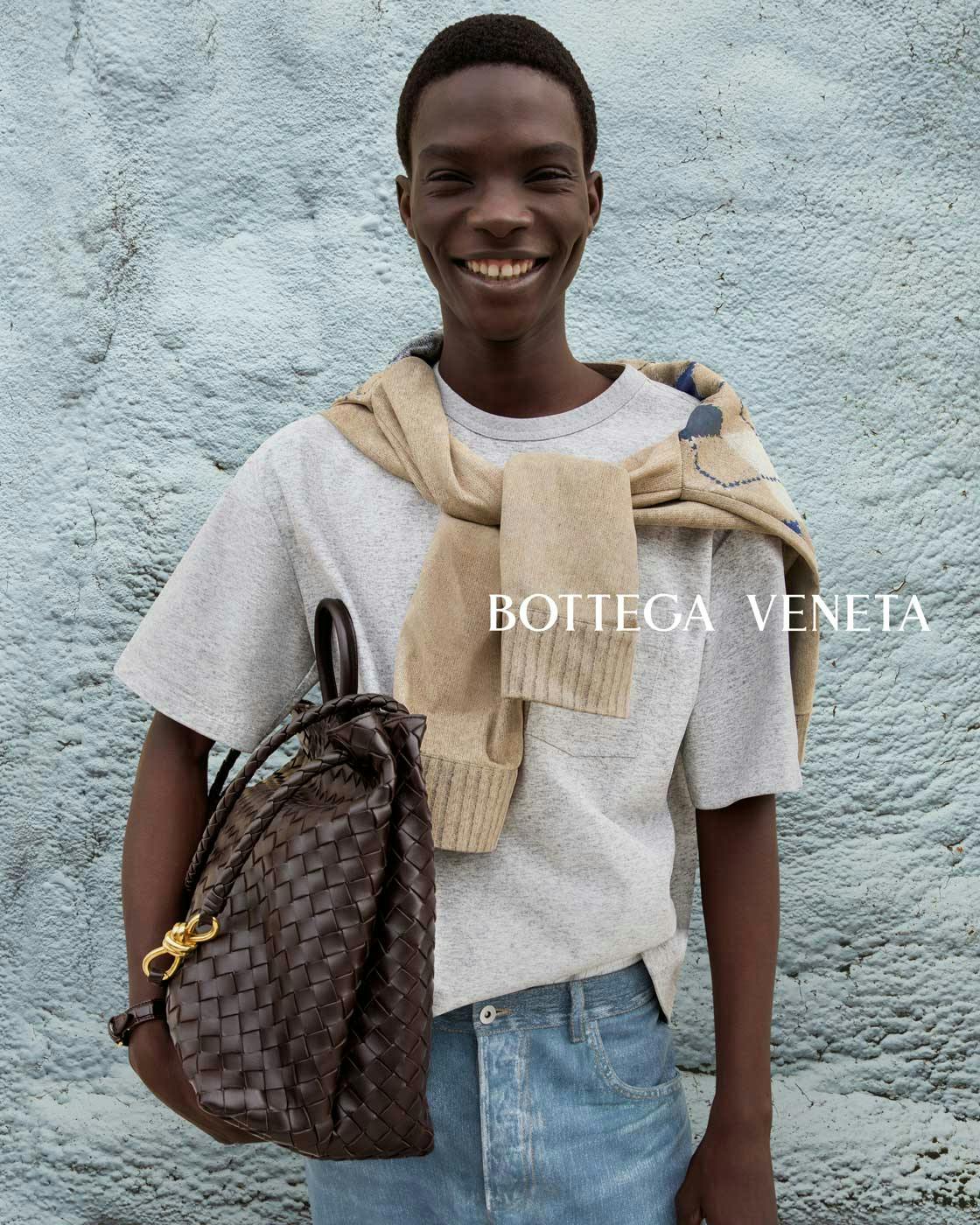 bottega-veneta-andiamo-bag-(14)