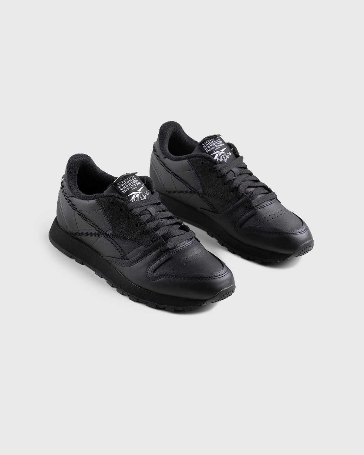 Maison Margiela x Reebok – Classic Leather Memory Of Black/Footwear White/Black - Low Top Sneakers - Black - Image 4