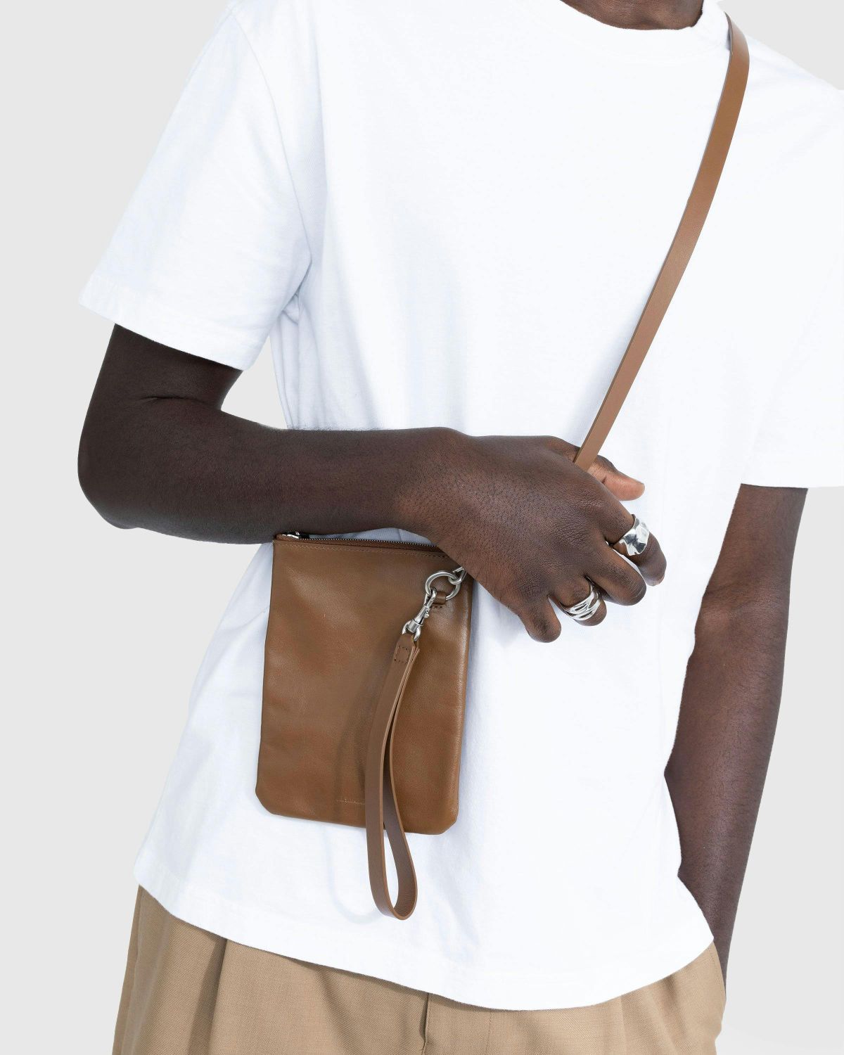 Jil Sander – Link Pouch Nether Red | Highsnobiety Shop 