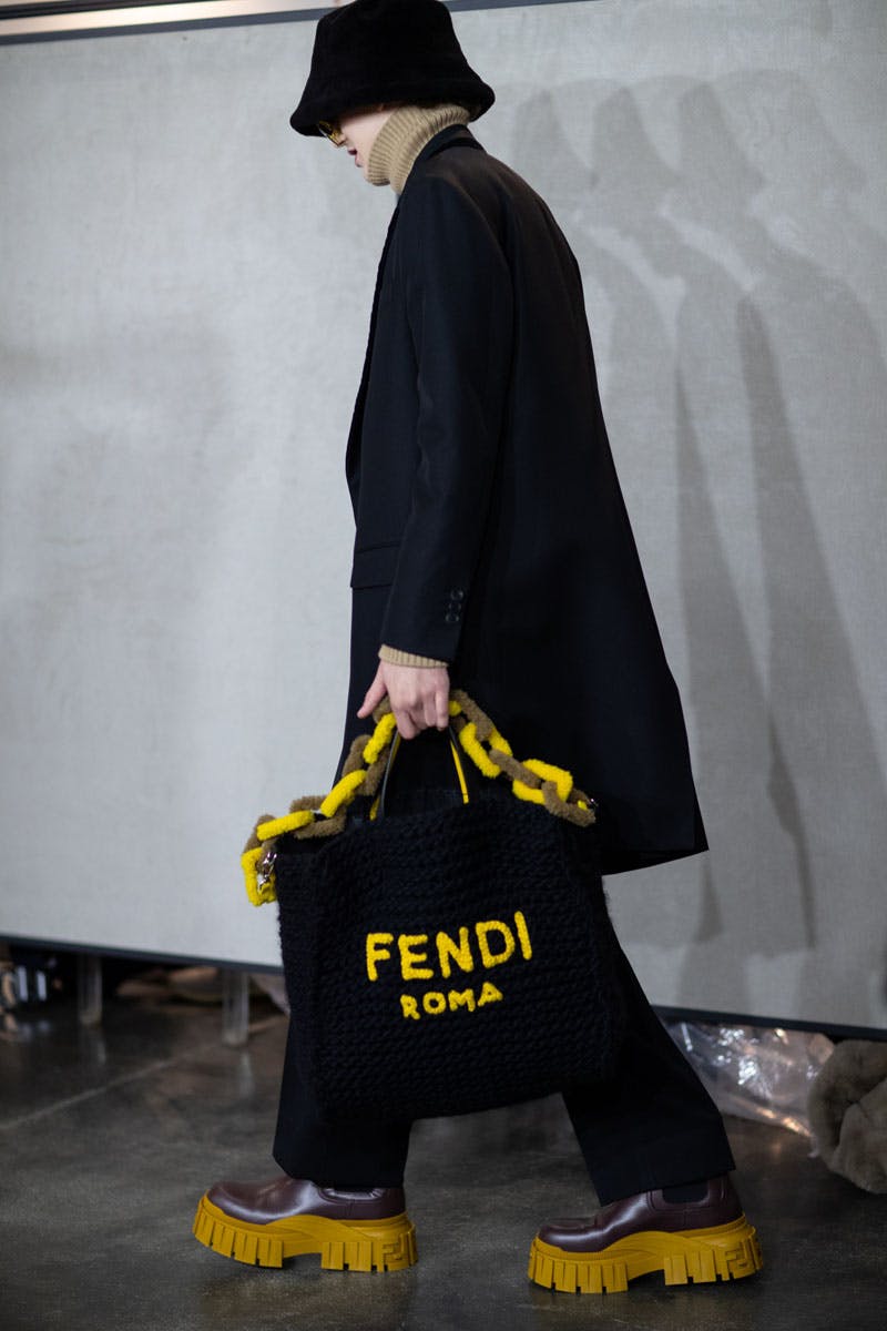 fendi-fw20-20