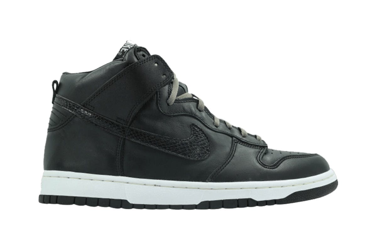 stussy-nike-sneaker-collaboration-roundup-new-06