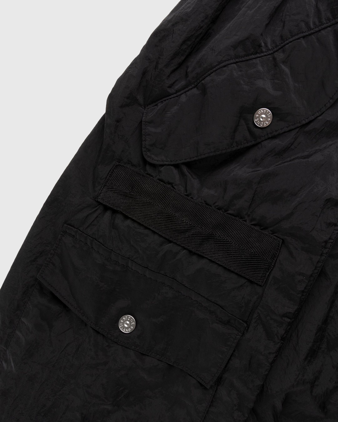 Stone Island – Nylon Metal Cargo Pants Black - Pants - Black - Image 7