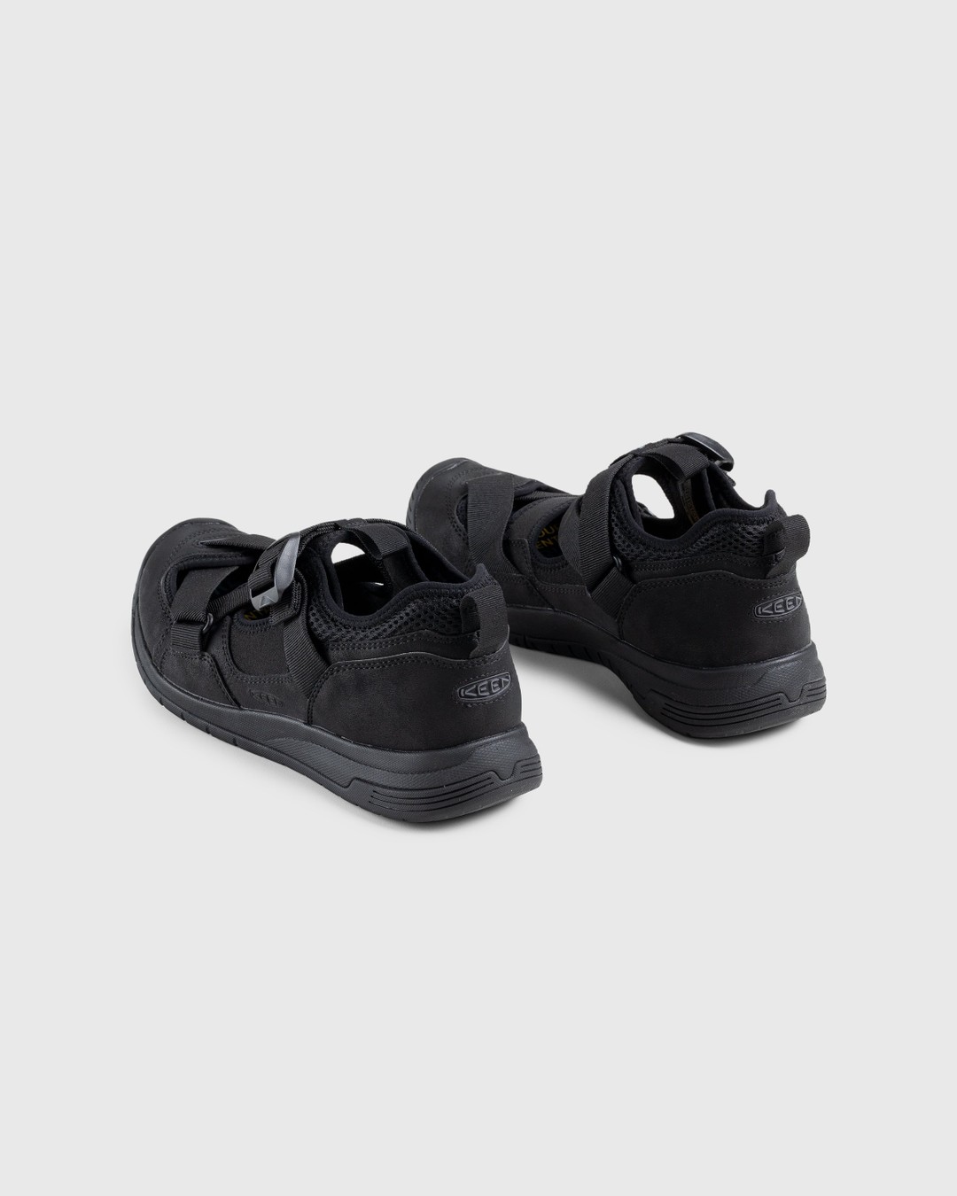 Keen – Zerraport Trail Triple Black - Sandals - Black - Image 4
