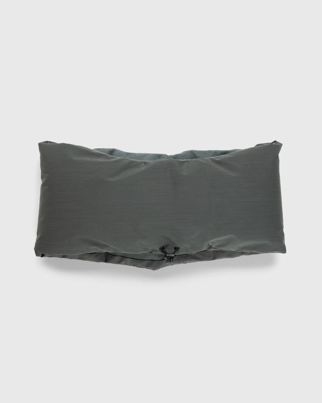 Snow Peak – Fire-Resistant 2 Layer Down Neck Warmer Forest Green - Scarves - Green - Image 2