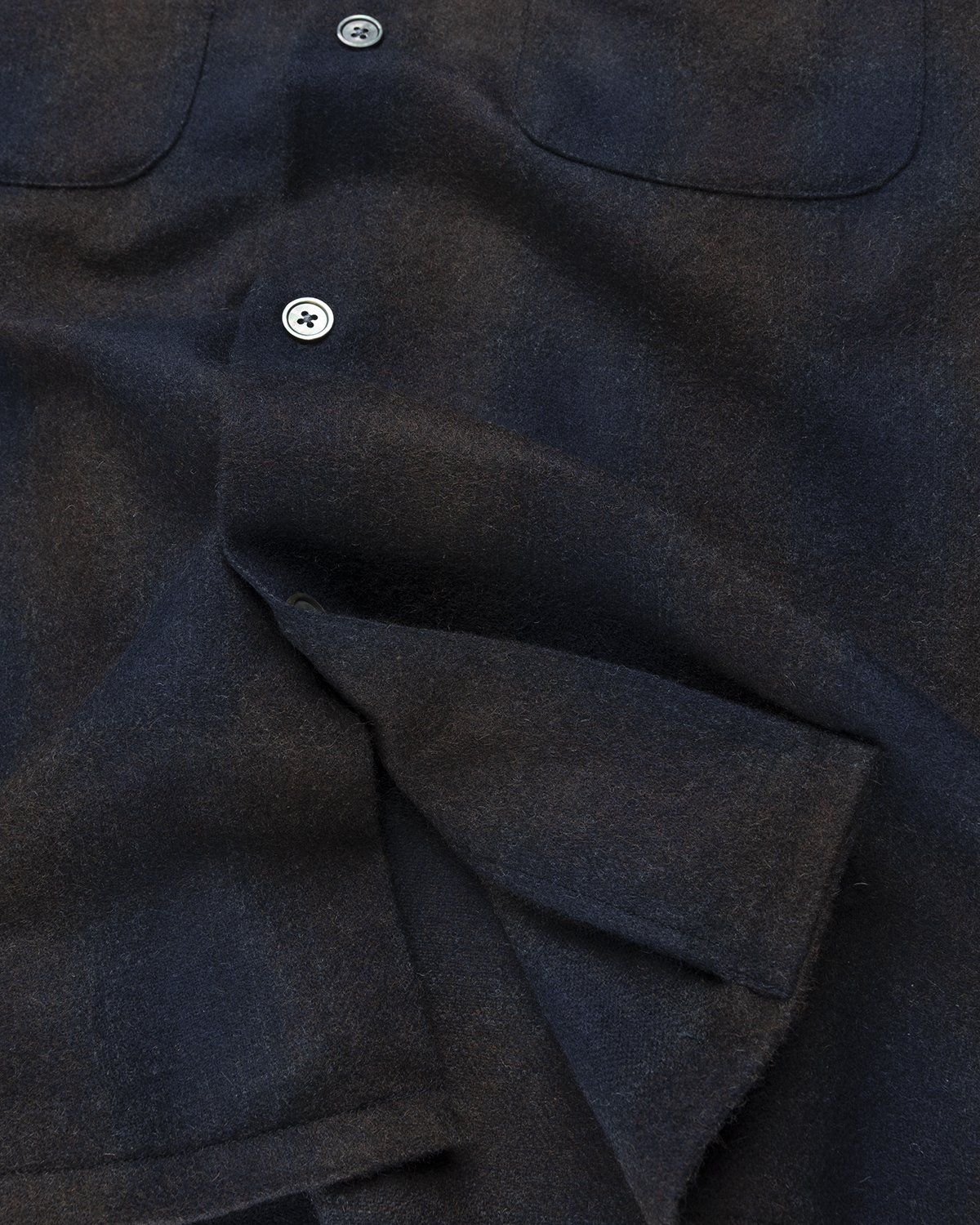 Our Legacy – Heusen Shirt Navy Shadow Check - Shirts - Blue - Image 7
