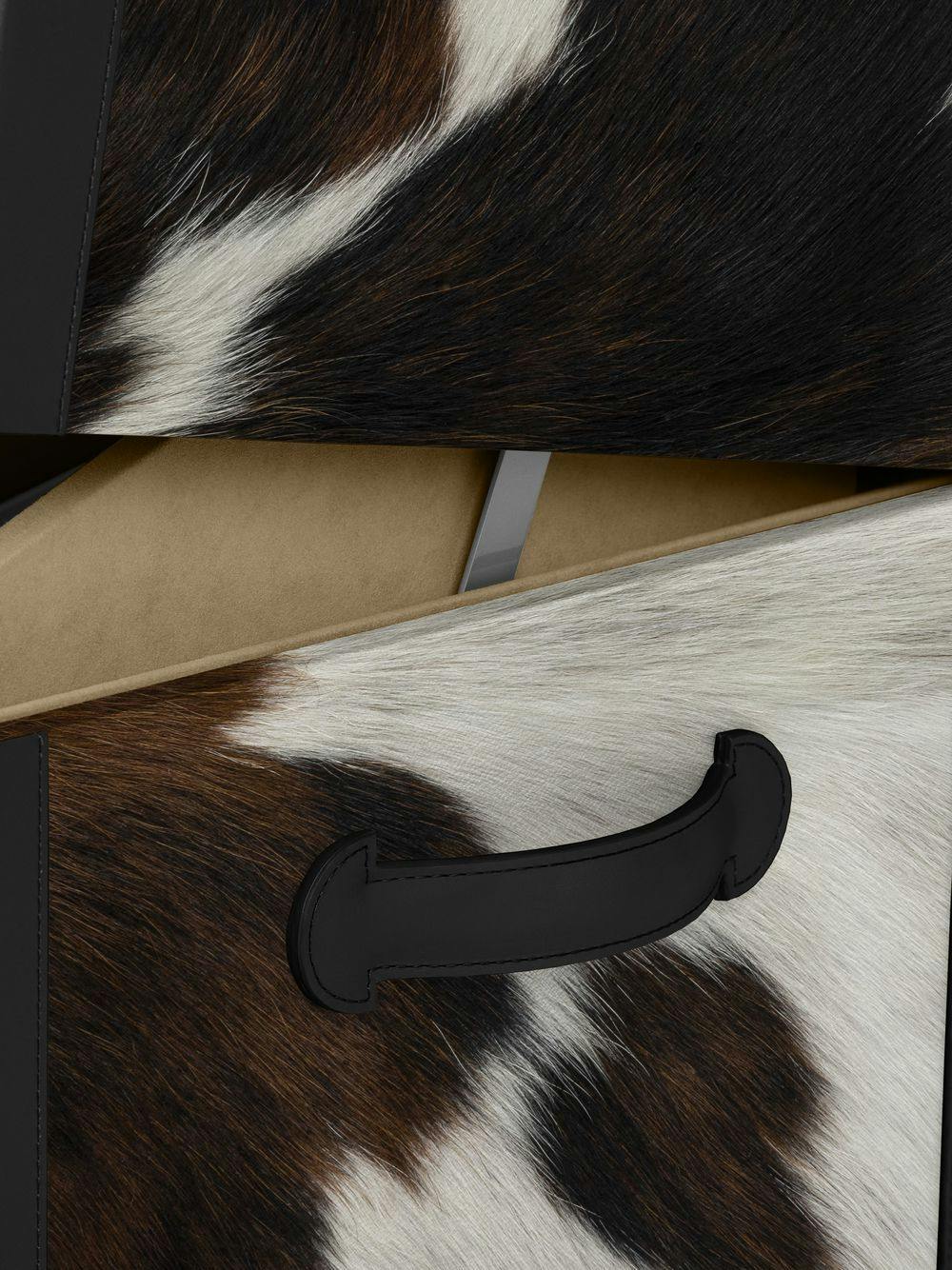 farfetch-sneaker-safes-cases-stadium-goods (4)