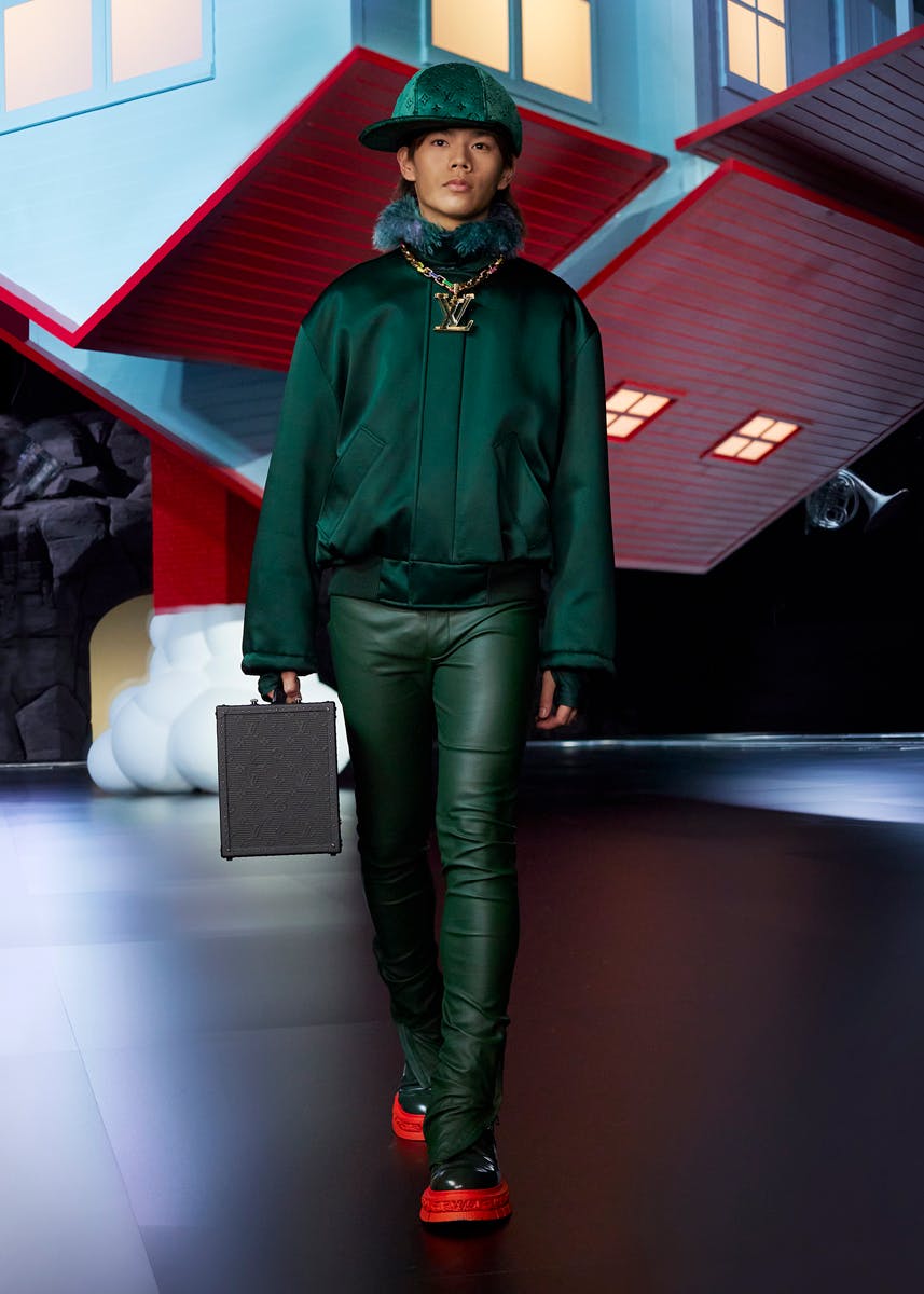 louis-vuitton-virgil-abloh-fall-winter-2022-bangkok (55)