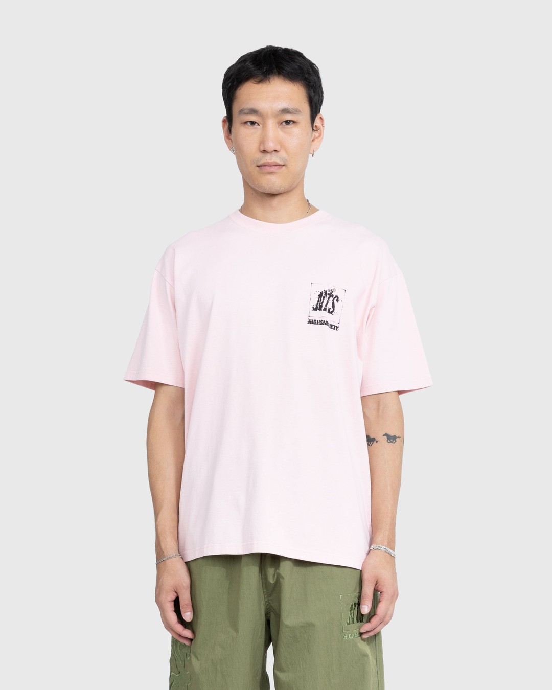 NTS x Highsnobiety – Graphic T-Shirt Pink  - Tops - Pink - Image 3