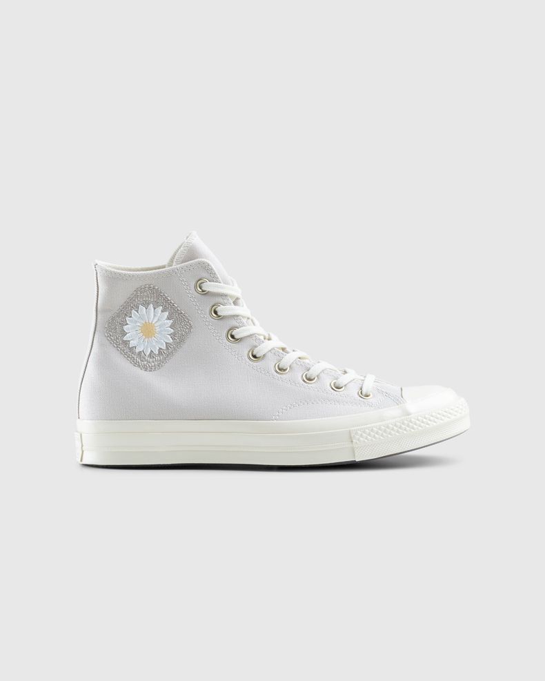 CHUCK 70 HI DESERT SAND/EGRET/LIGHT GOLD