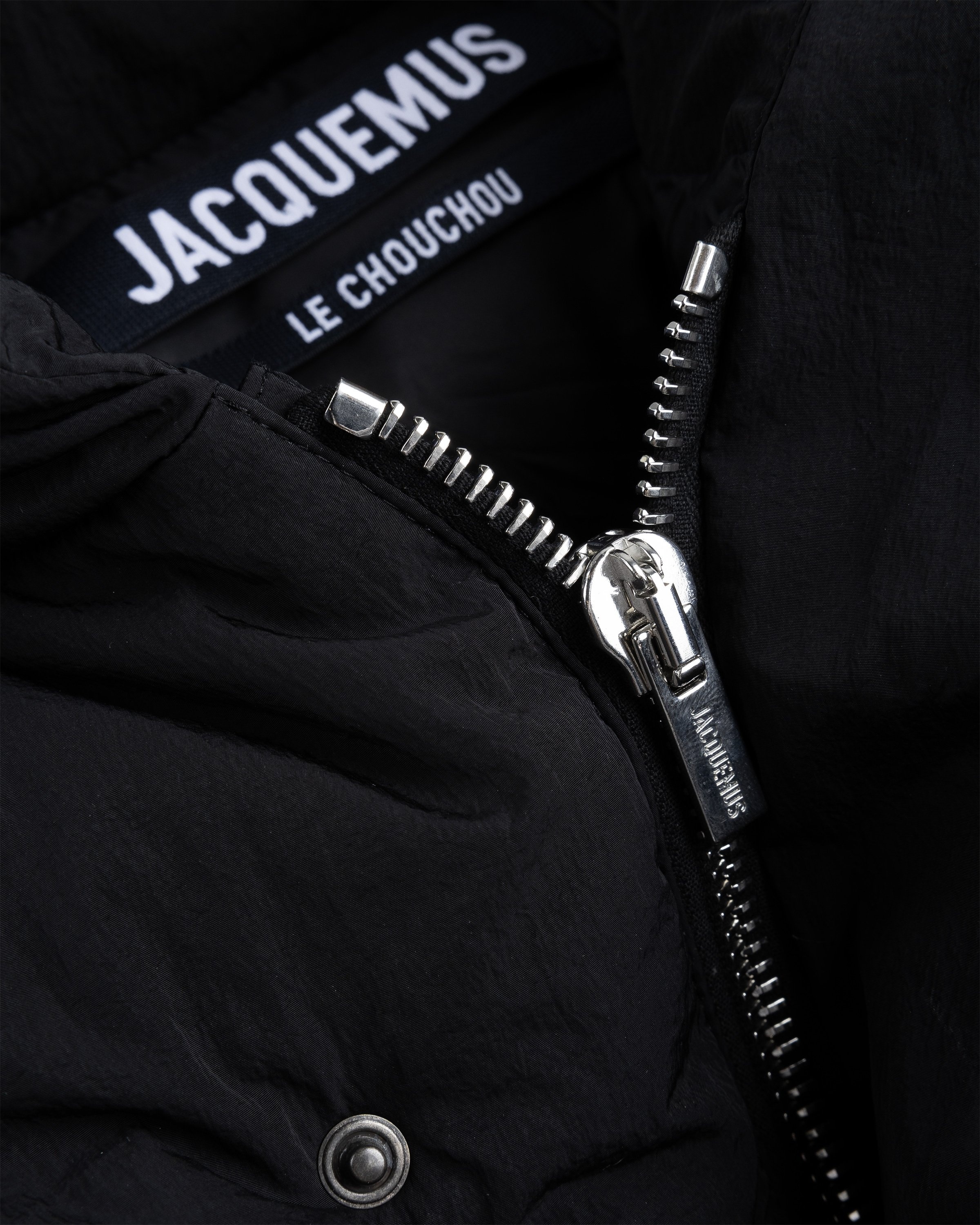 JACQUEMUS – La Doudoune Cocon Black - Outerwear - BLACK - Image 6
