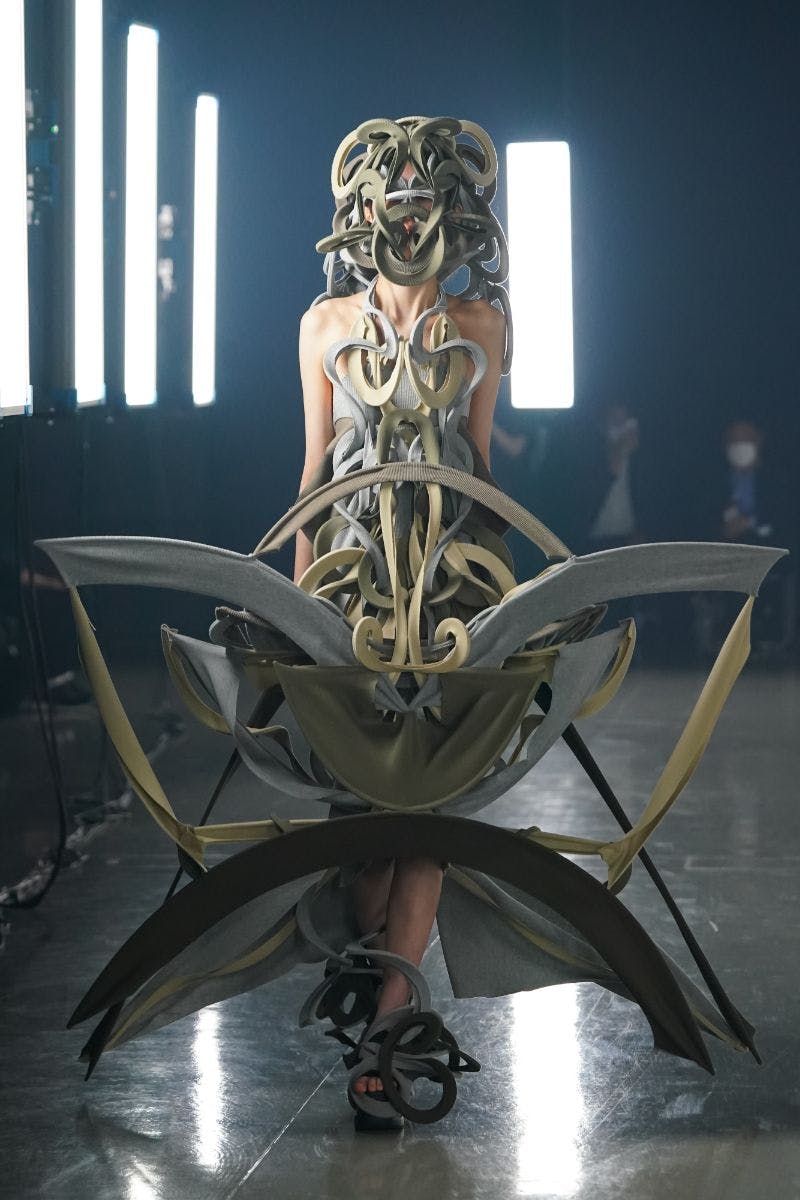meet-the-emerging-designers-defining-todays-avant-garde-ryunosuk-okazaki-08