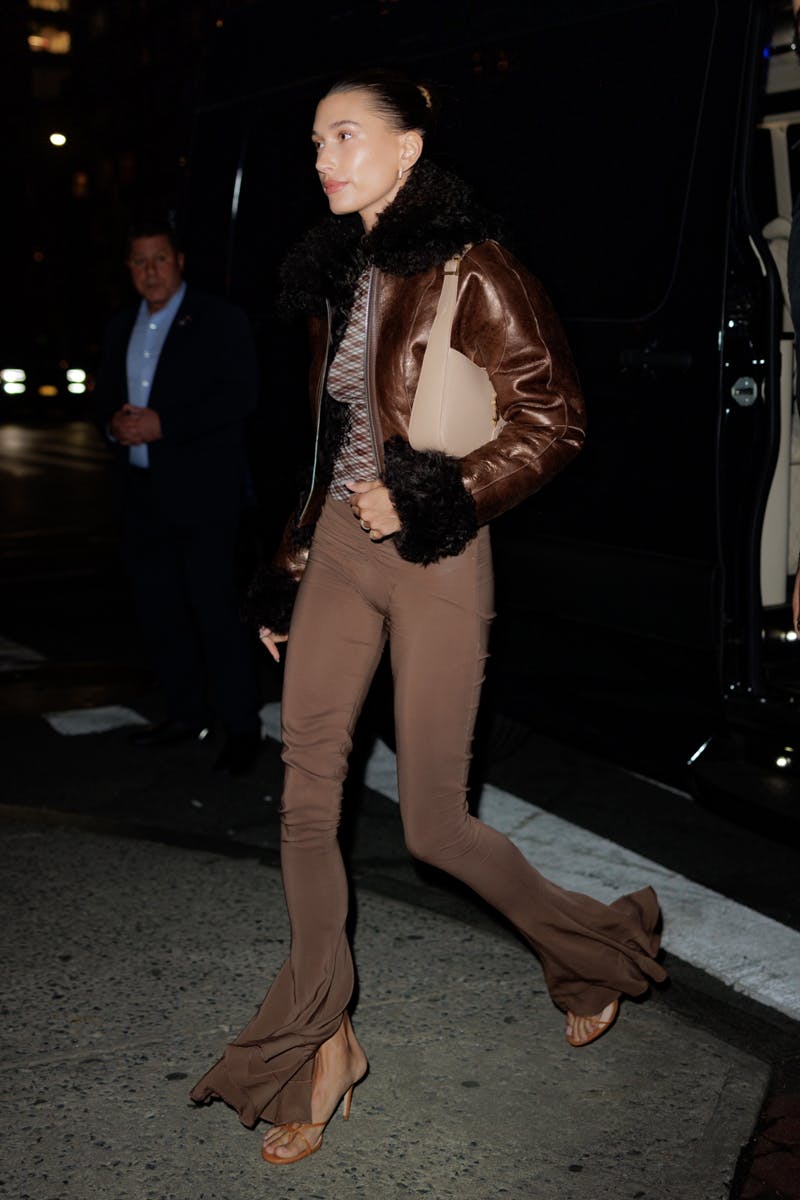 Hailey Bieber shows off long model legs as she dines at Lola Taverna in NYC