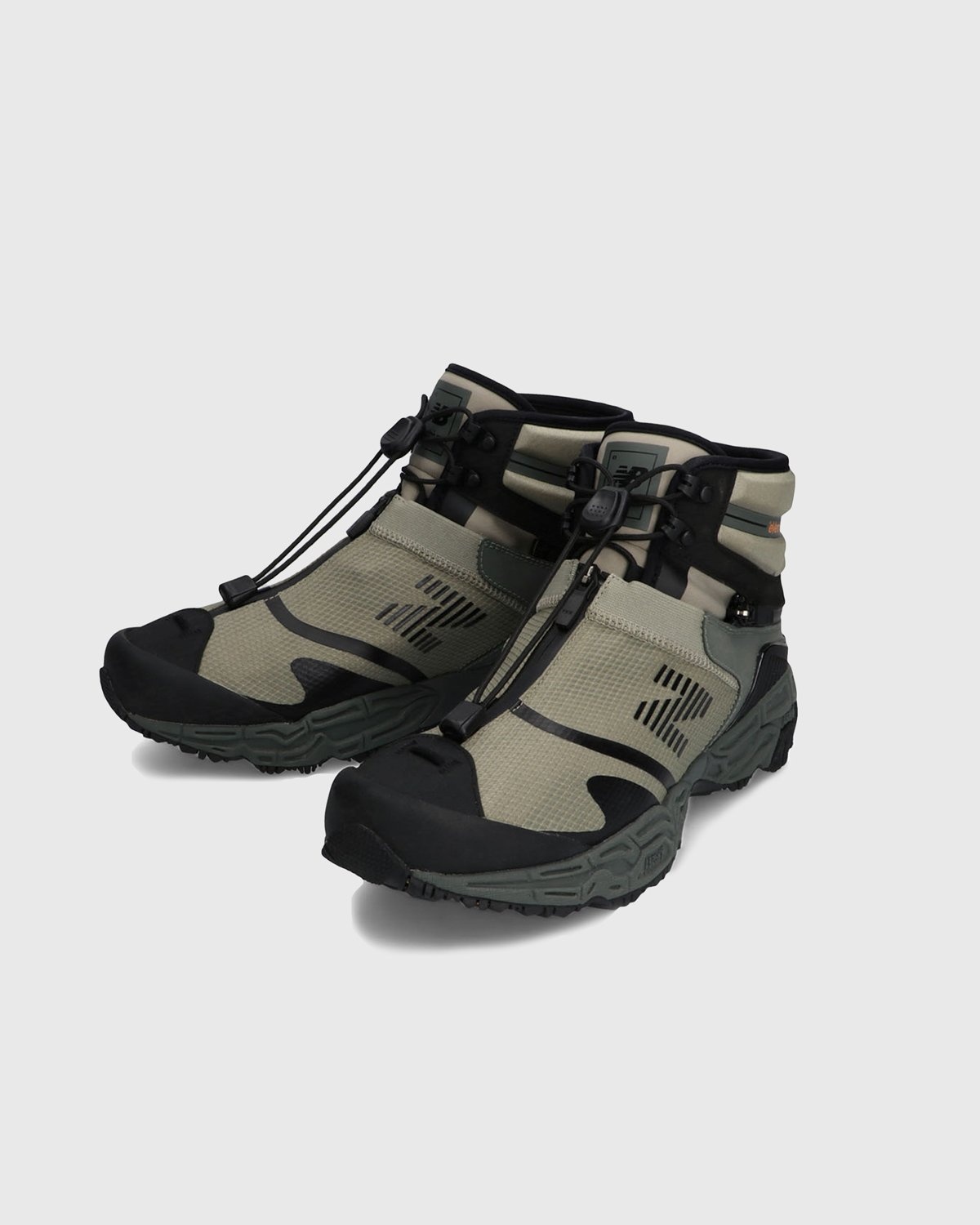 New Balance x Snow Peak – Niobium Beige/Black/Green - Sneakers - Green - Image 2