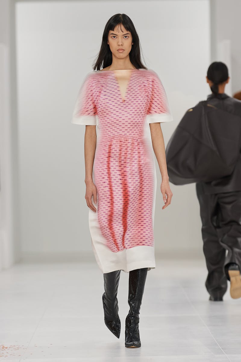 loewe-fall-winter-2023-womens-16