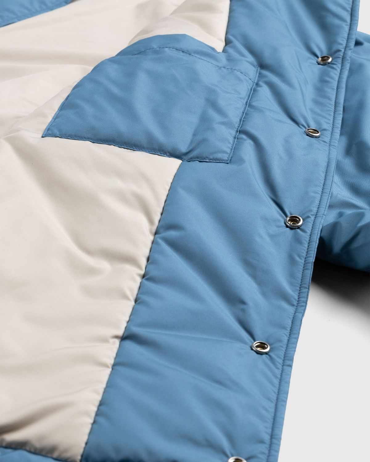 Highsnobiety HS05 – Light Insulated Eco-Poly Jacket Blue - Outerwear - Blue - Image 7