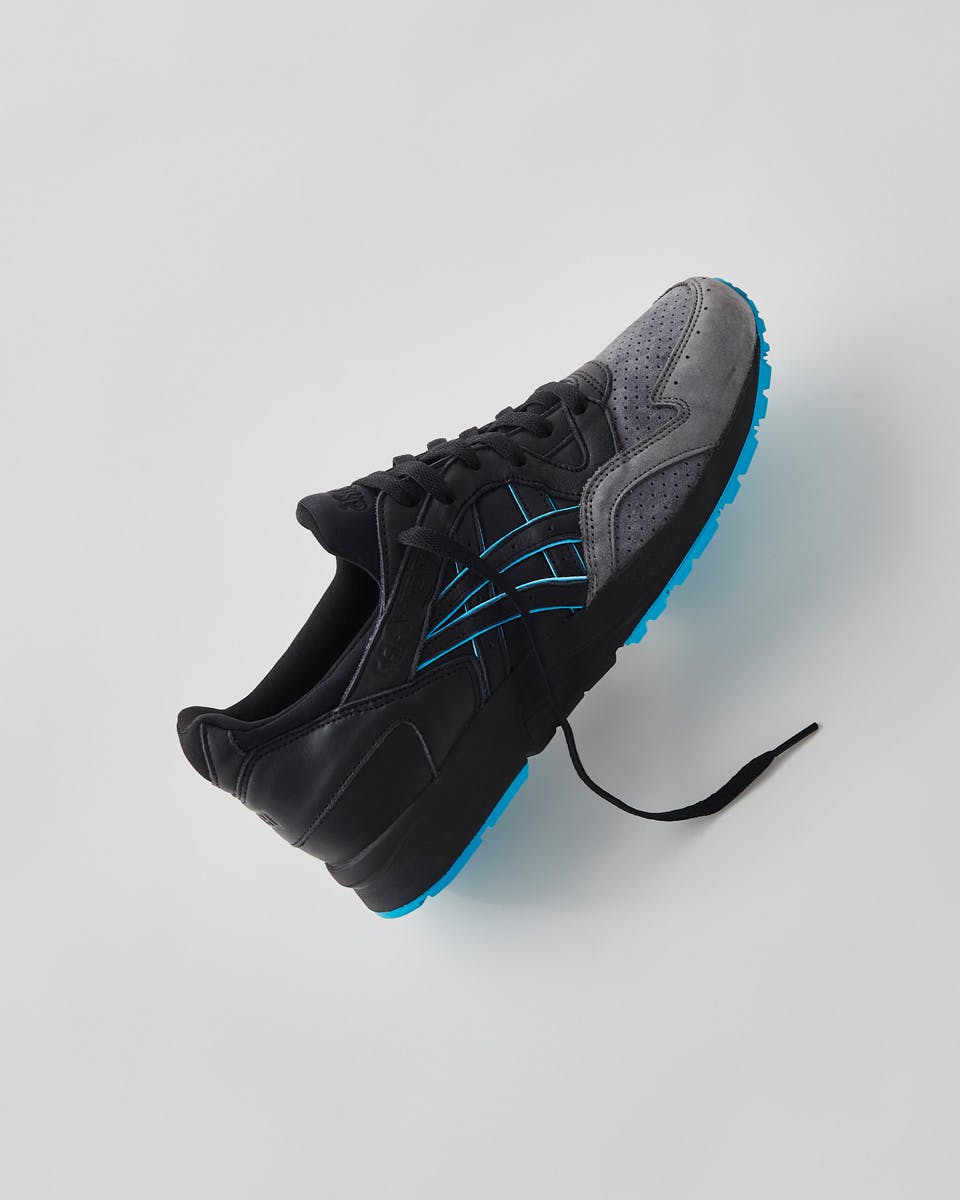 kith asics salmon toe