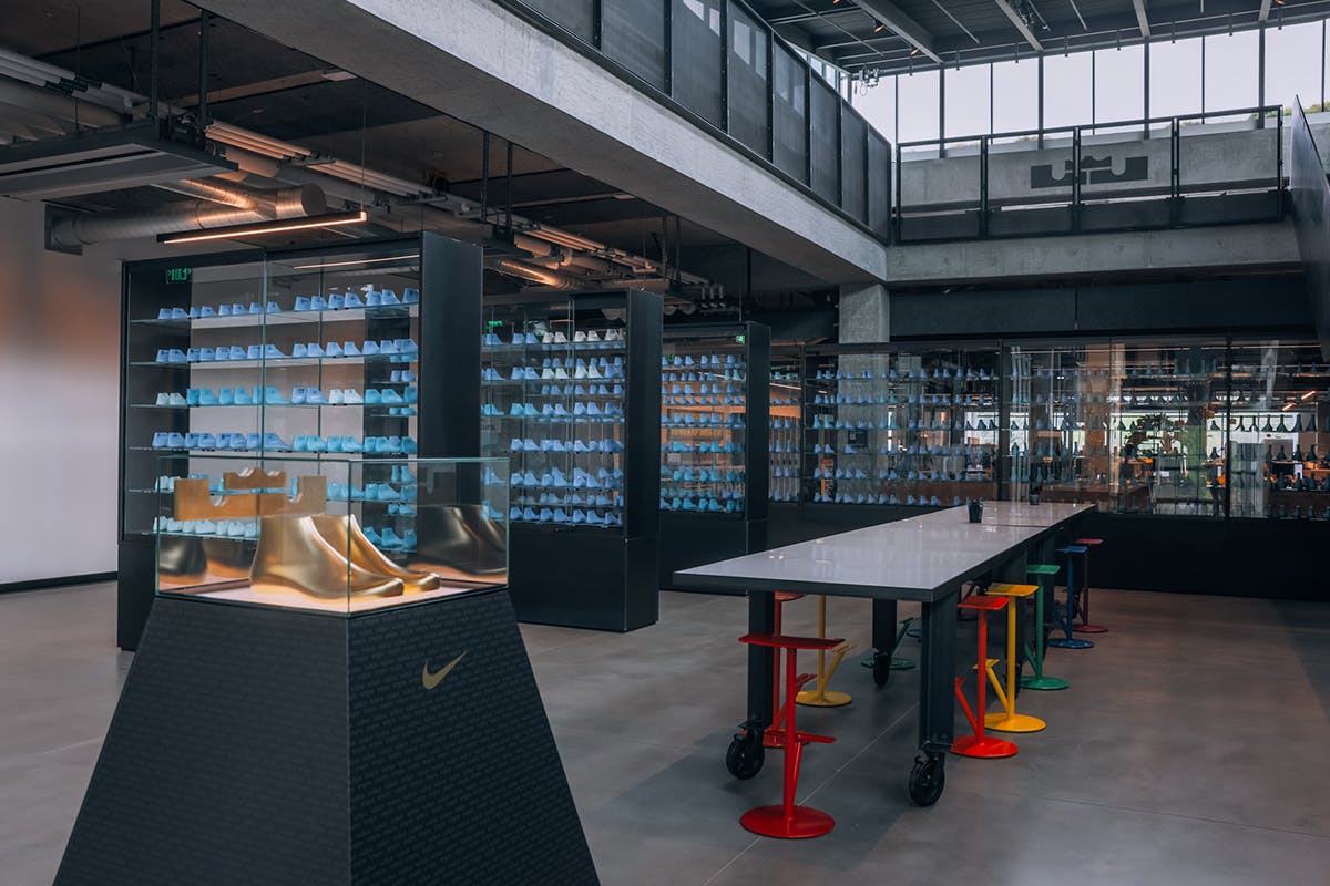 nike-lebron-james-innovation-center- (10)