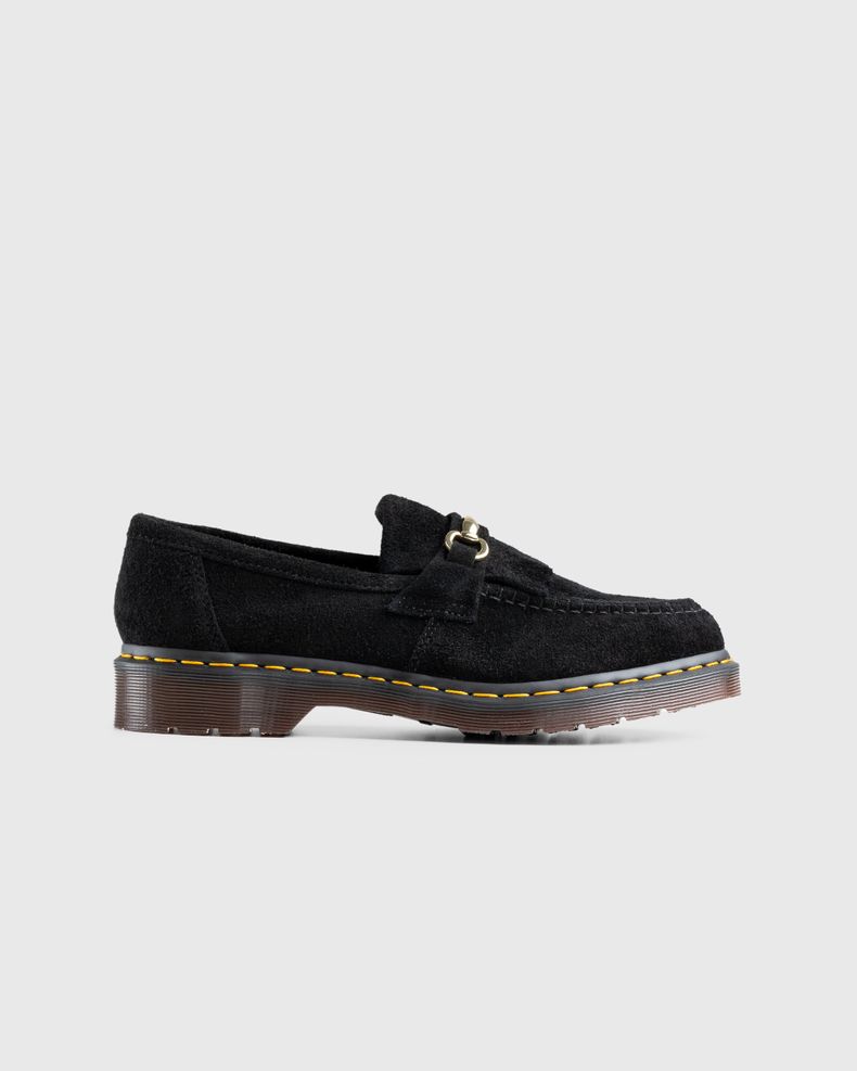 Dr. Martens – Adrian Snaffle Suede Loafers Black Desert Oasis Suede Gum Oil