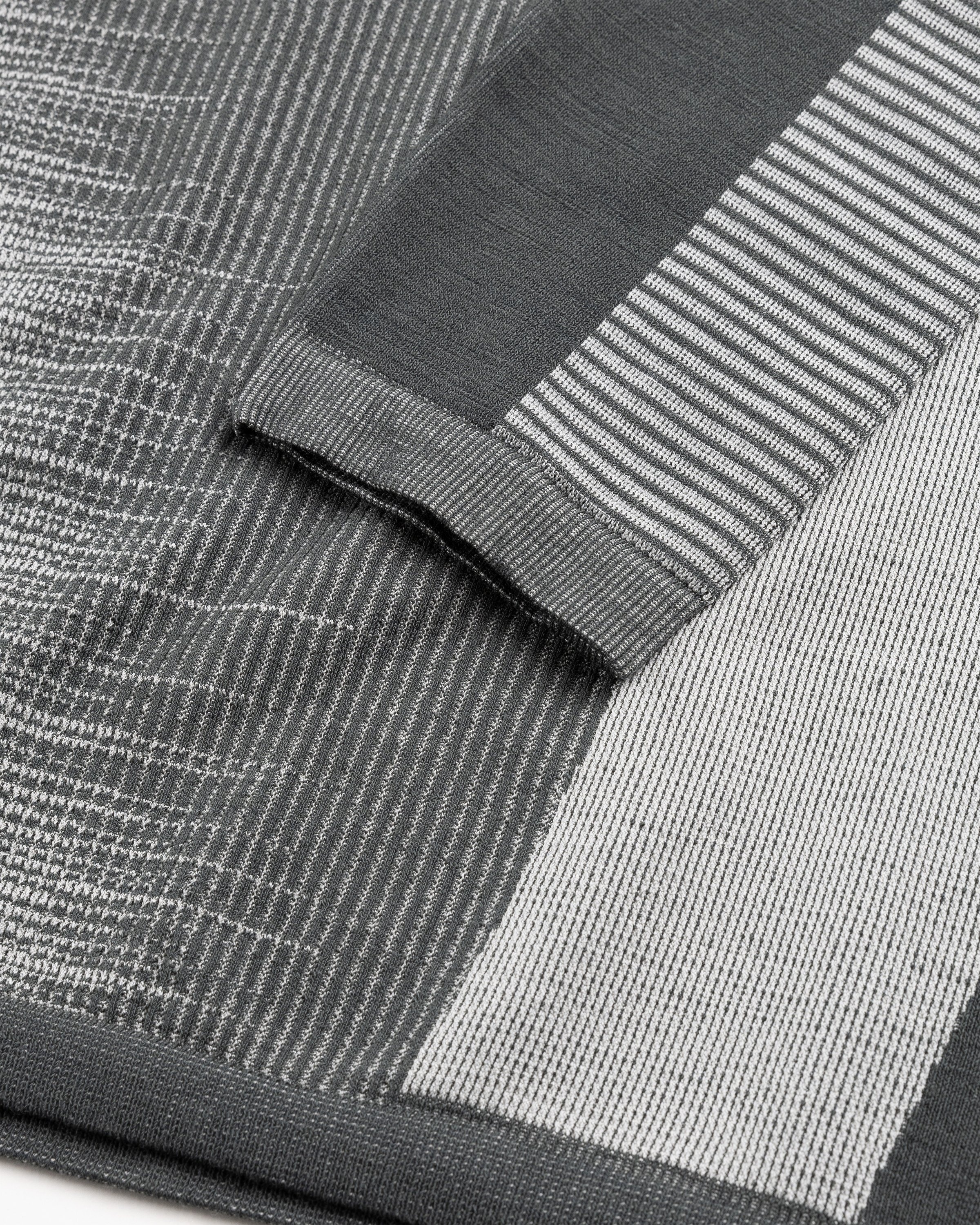 Y-3 – Long-sleeve Top Utility Ivy/Wonder Silver - Longsleeves - Silver - Image 5