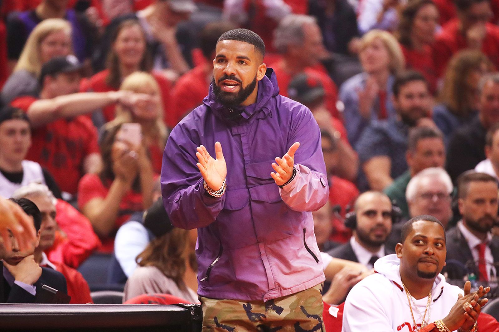 Drake NBA game courtside