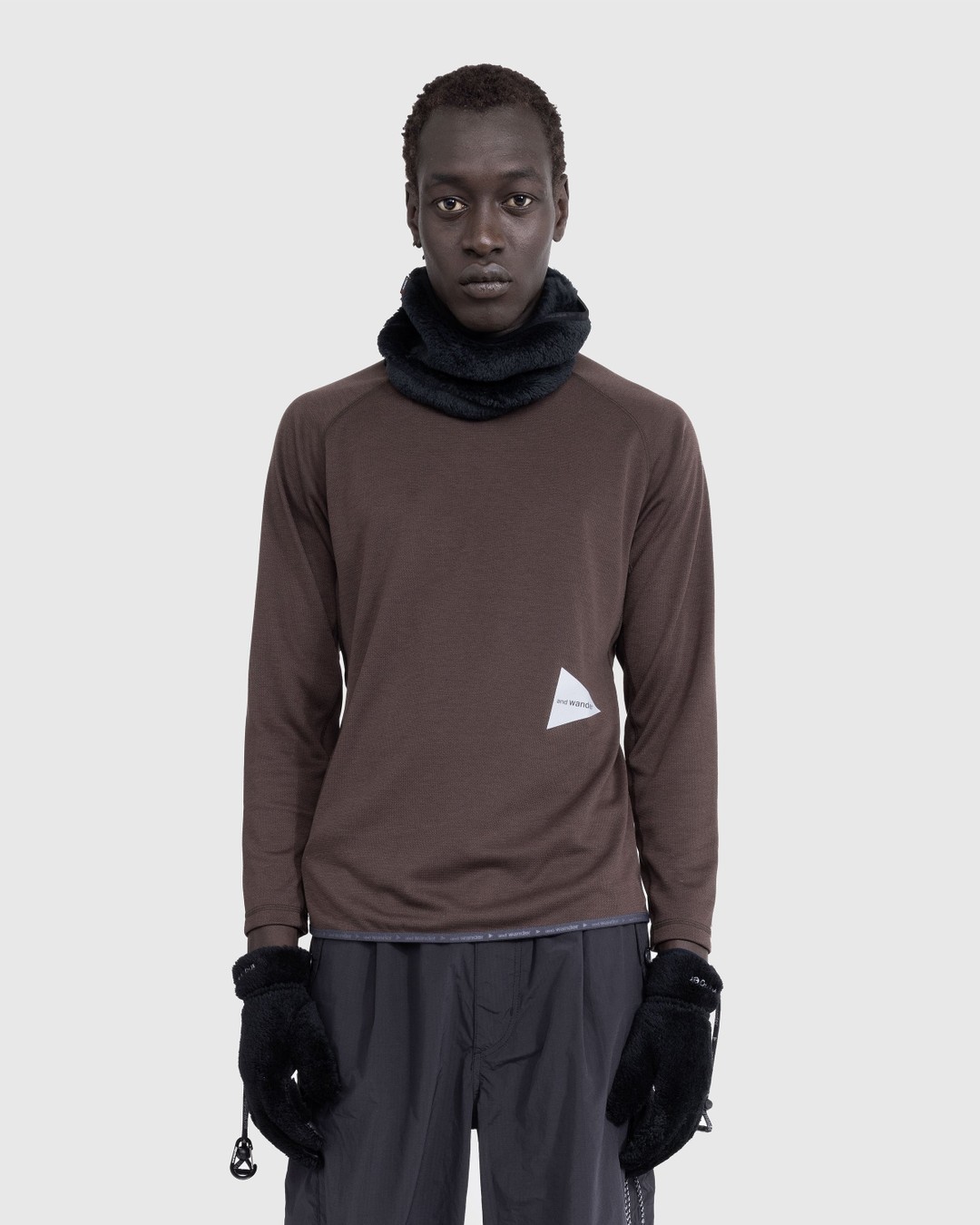 Hoodie neck shop warmer