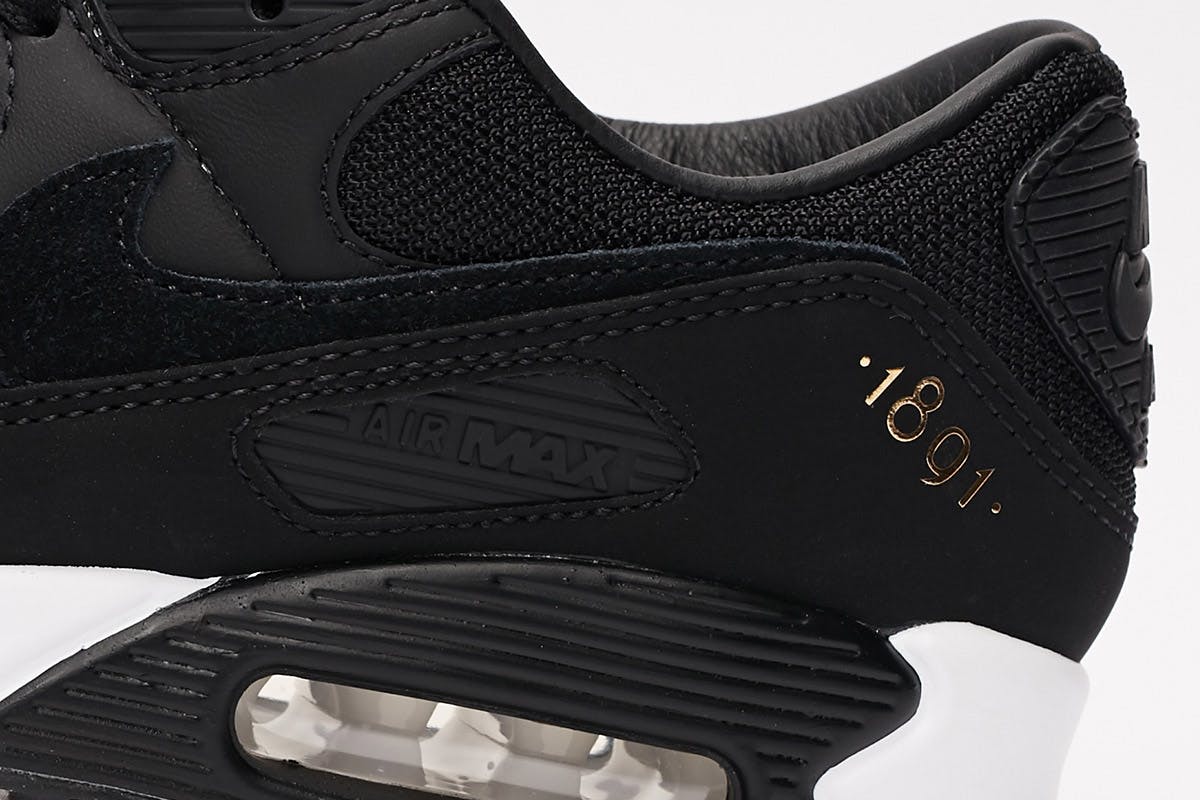 aik-stockholm-nike-air-max-90-release-date-price-010