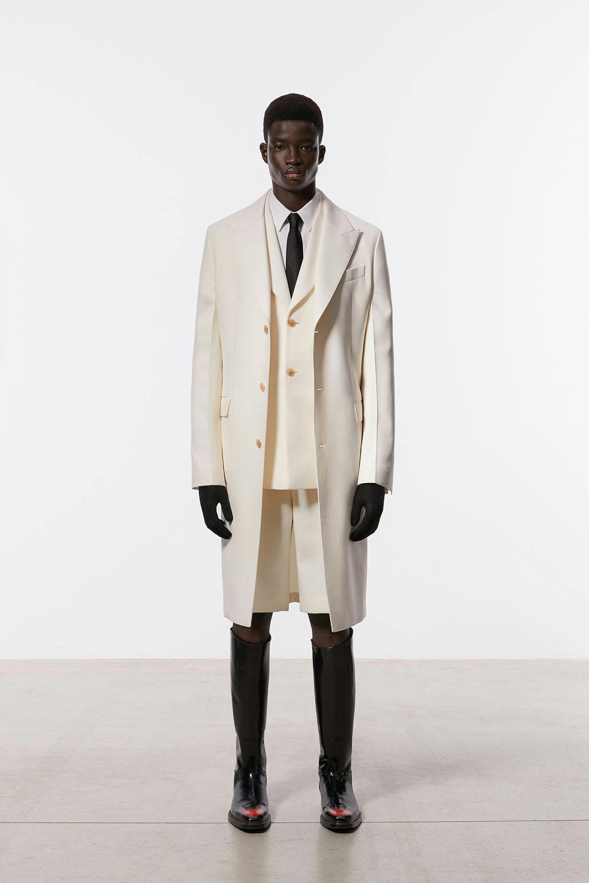 ferragamo-pre-fall-2023-6