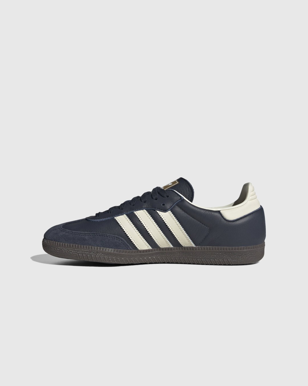 Navy and white online adidas