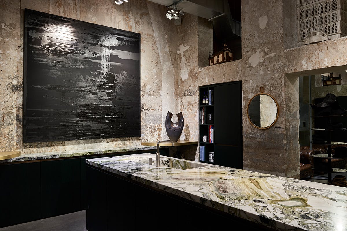 game-changers-best-store-interiors-changed-fashion-l'eclaireur-02