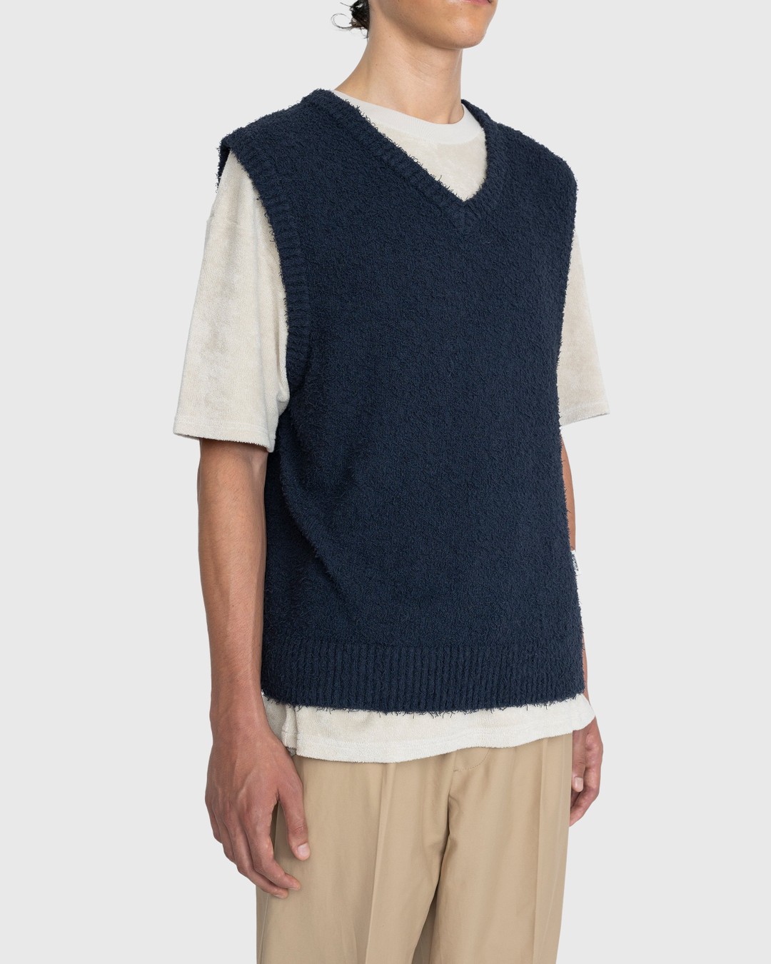 Highsnobiety – V-Neck Sweater Vest Black - Gilets - Black - Image 3
