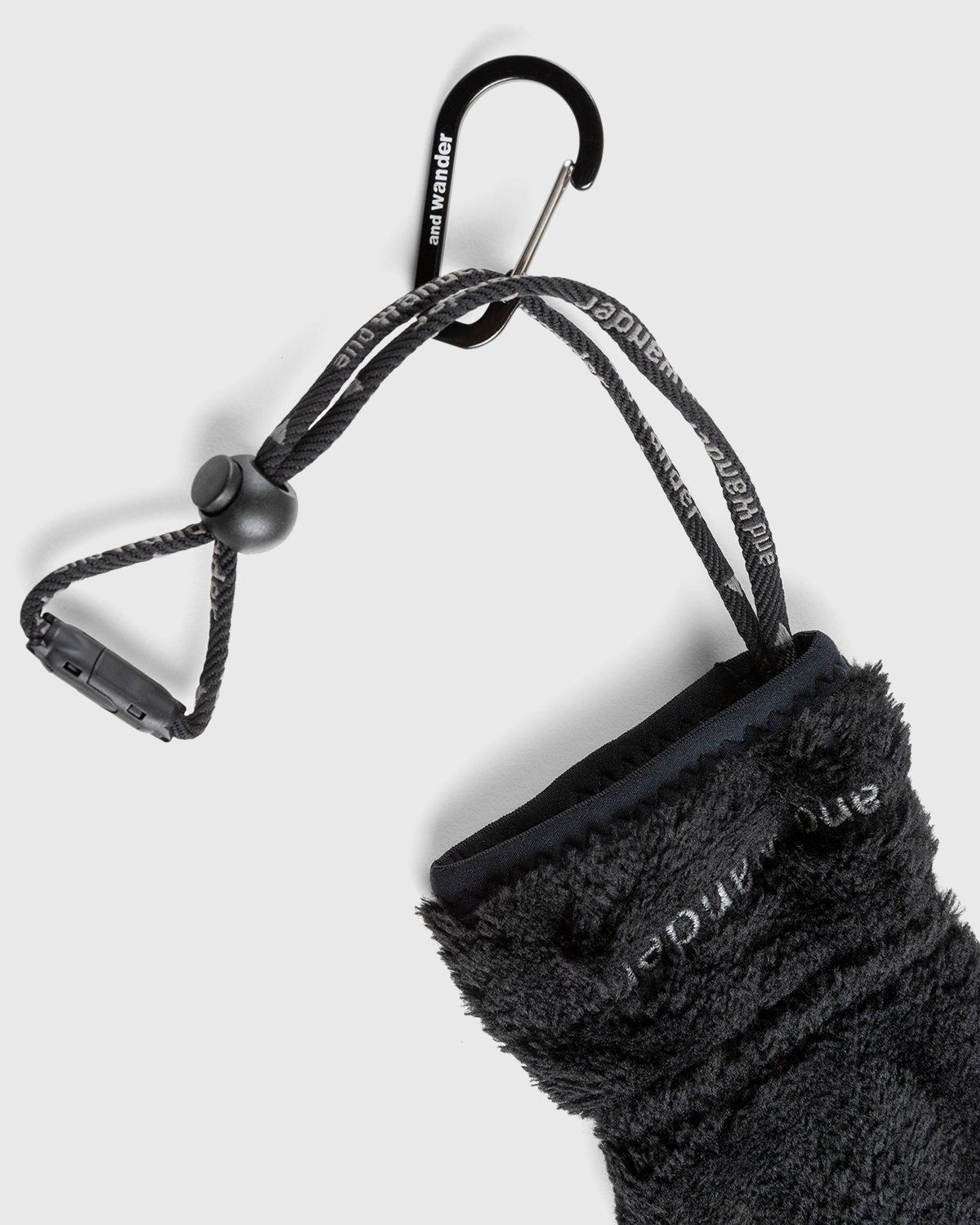 And Wander – High Loft Fleece Gloves Black - Gloves - Black - Image 4