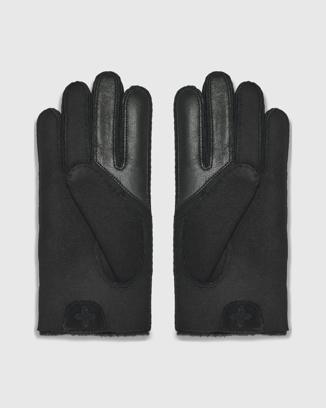 Ugg x Children of the Discordance – Sheepskin Gloves Black - Gloves - Black - Image 2