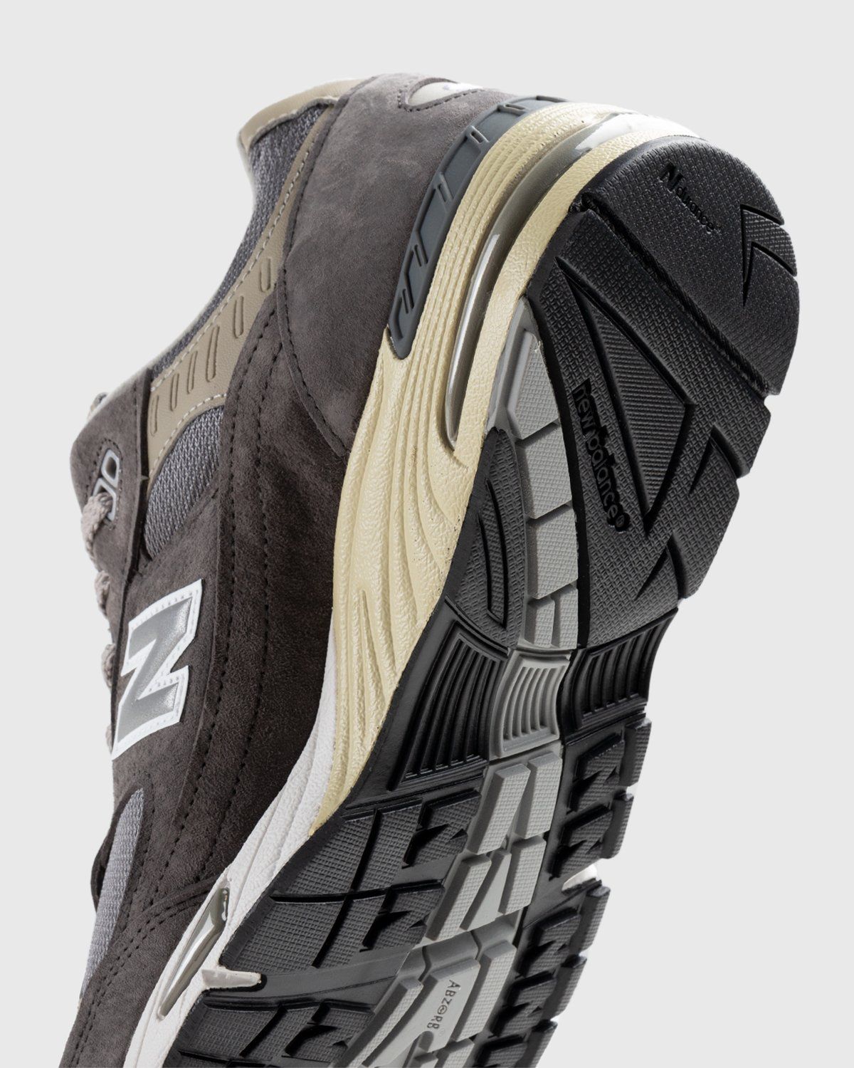 New Balance – M991UKF Grey/White - Sneakers - Grey - Image 6