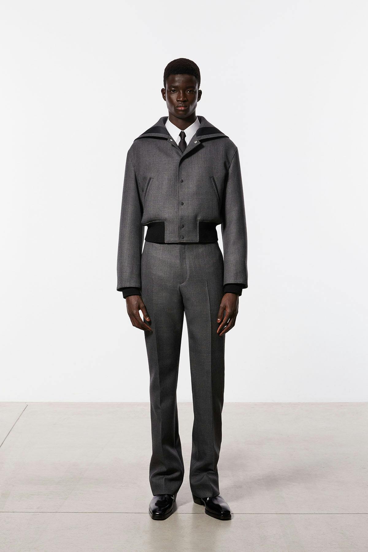 ferragamo-pre-fall-2023-16