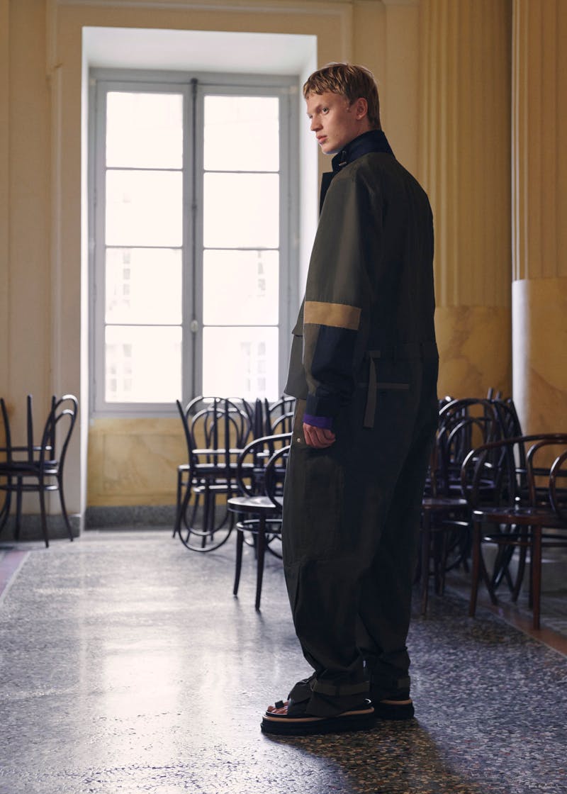 sacai-ss22-acronym-collaboration-collection-12