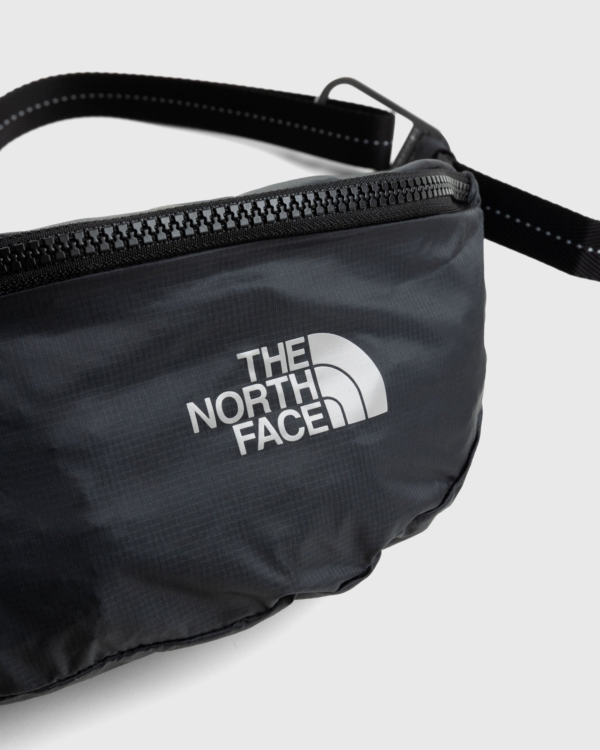 The North Face – Flyweight Lumbar Asphalt Grey/TNF Black - Bags - Grey - Image 2
