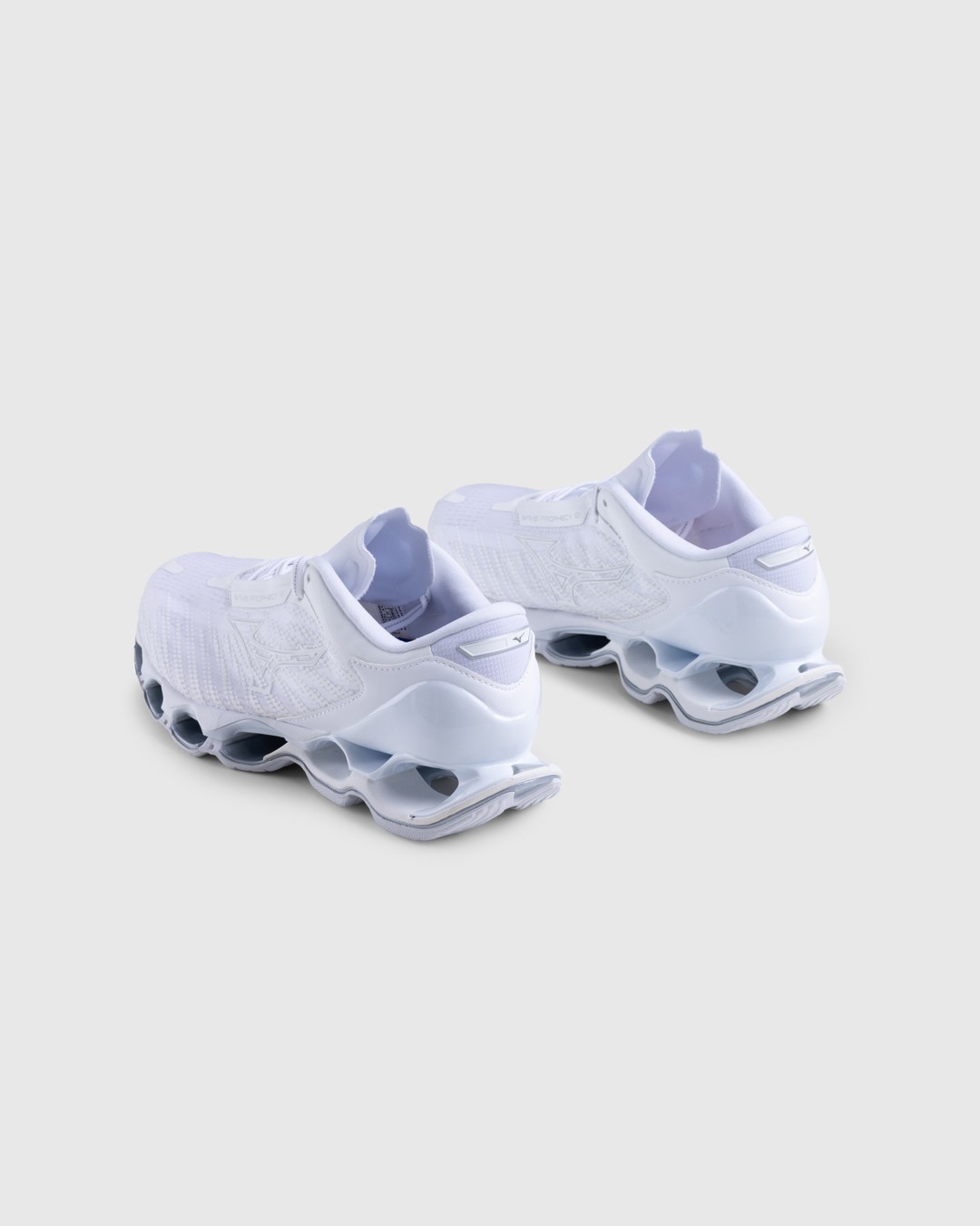 Mizuno – Wave Prophecy 12 White/Silver - Sneakers - White - Image 4