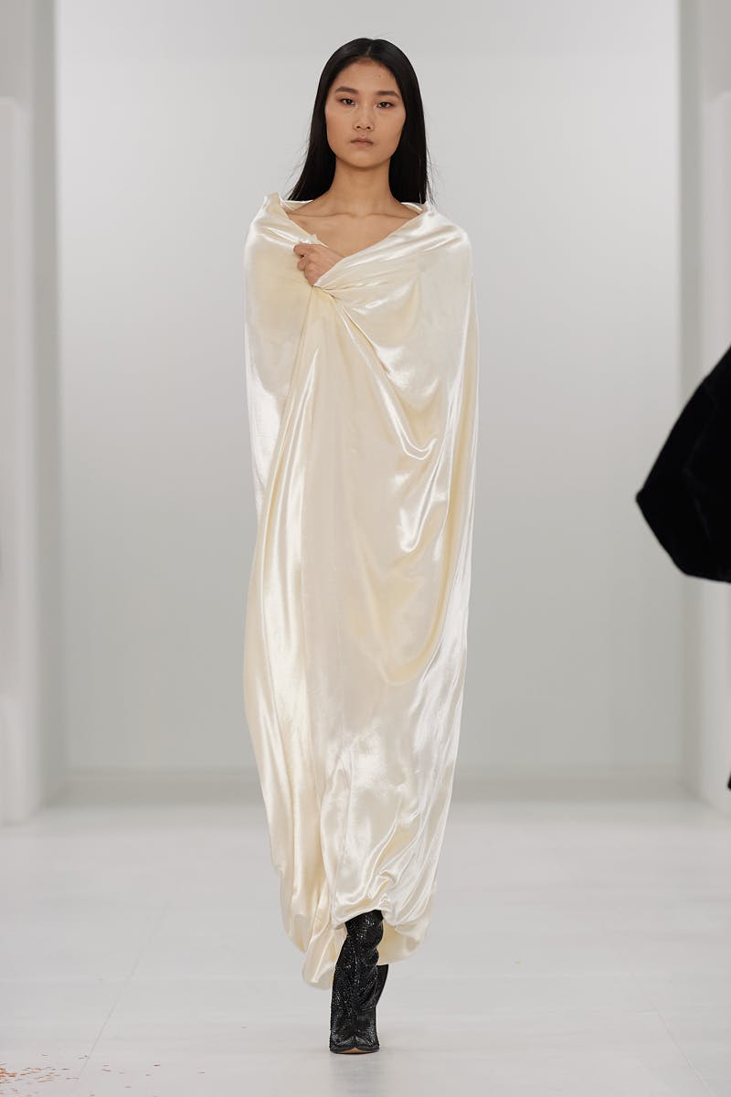 loewe-fall-winter-2023-womens-26