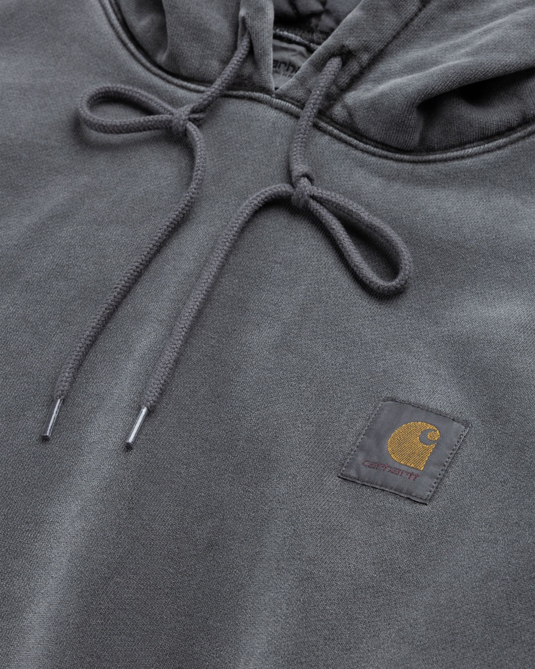 Carhartt WIP – Hooded Vista Sweat Vulcan/Garment-Dyed