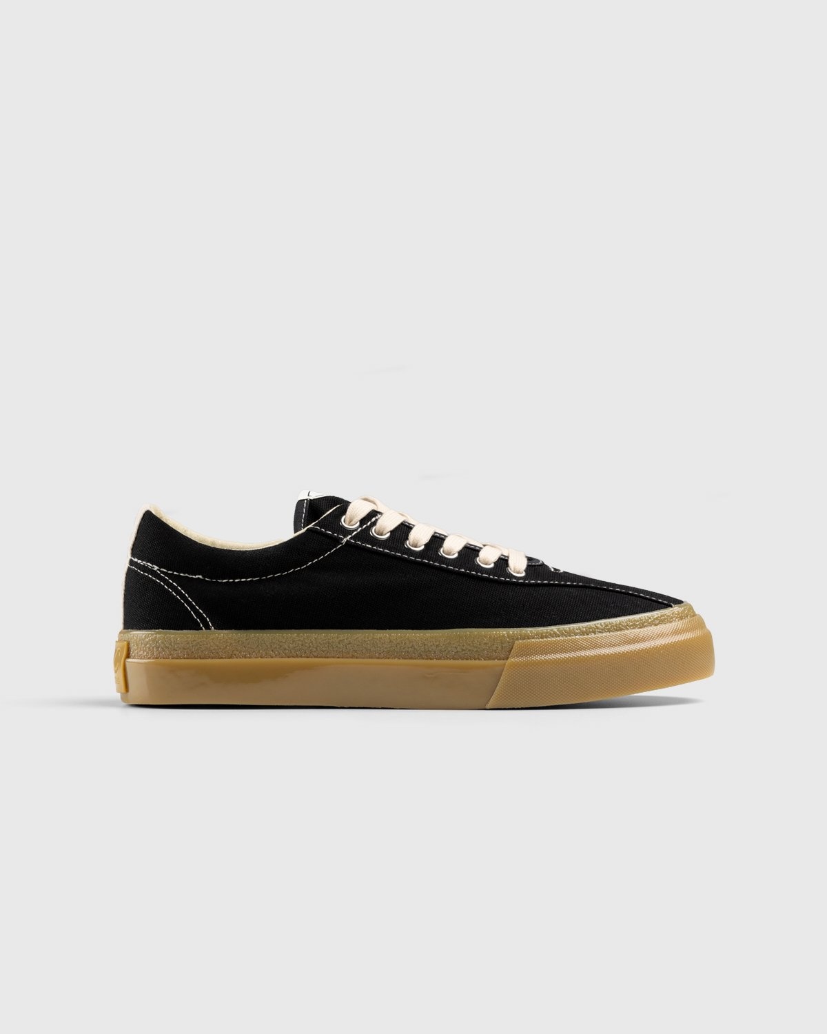 Stepney Workers Club – Dellow Canvas Black Gum - Sneakers - Black - Image 1