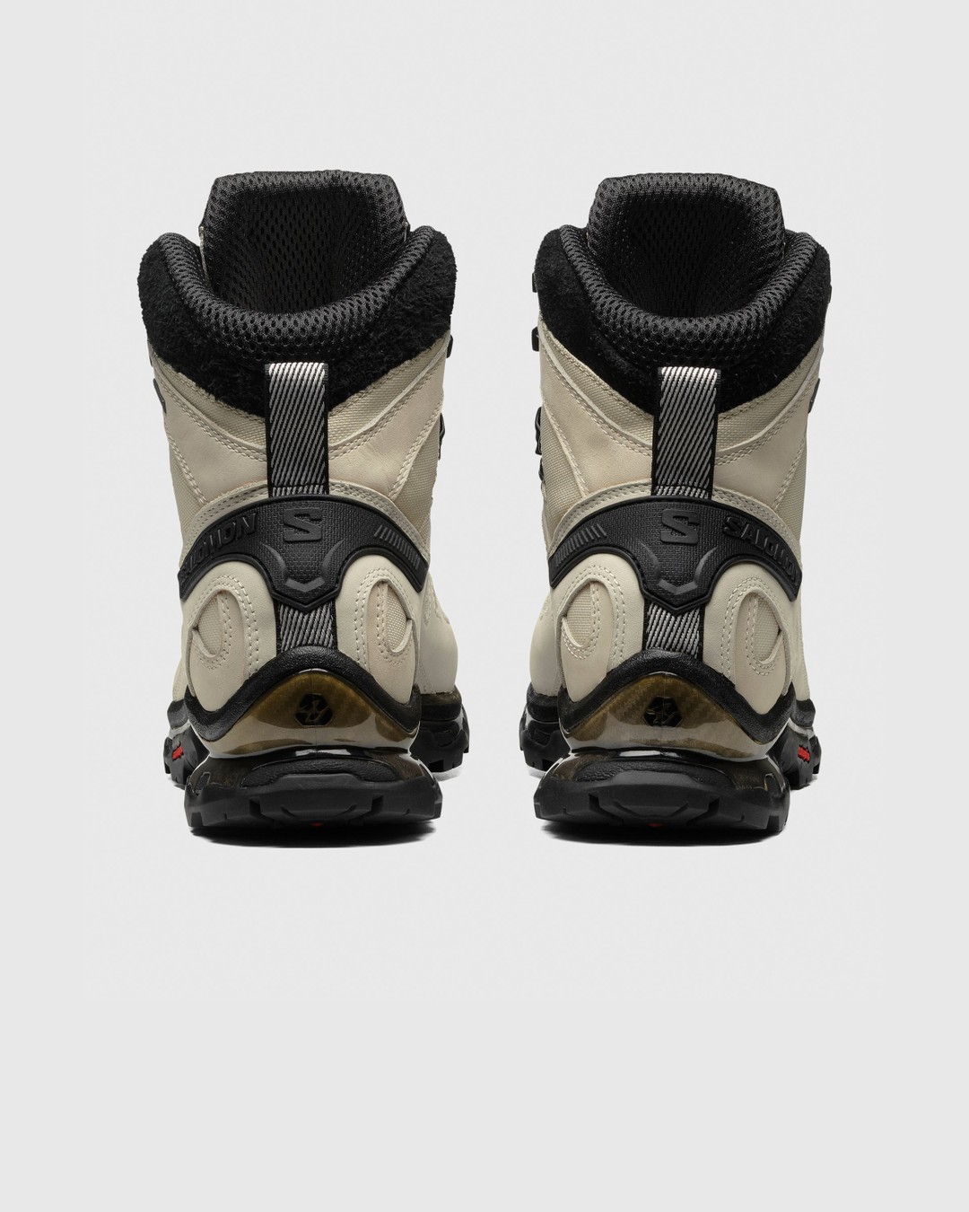 Salomon – Quest GTX Bleached Sand/Black/Vanilla Ice | Highsnobiety