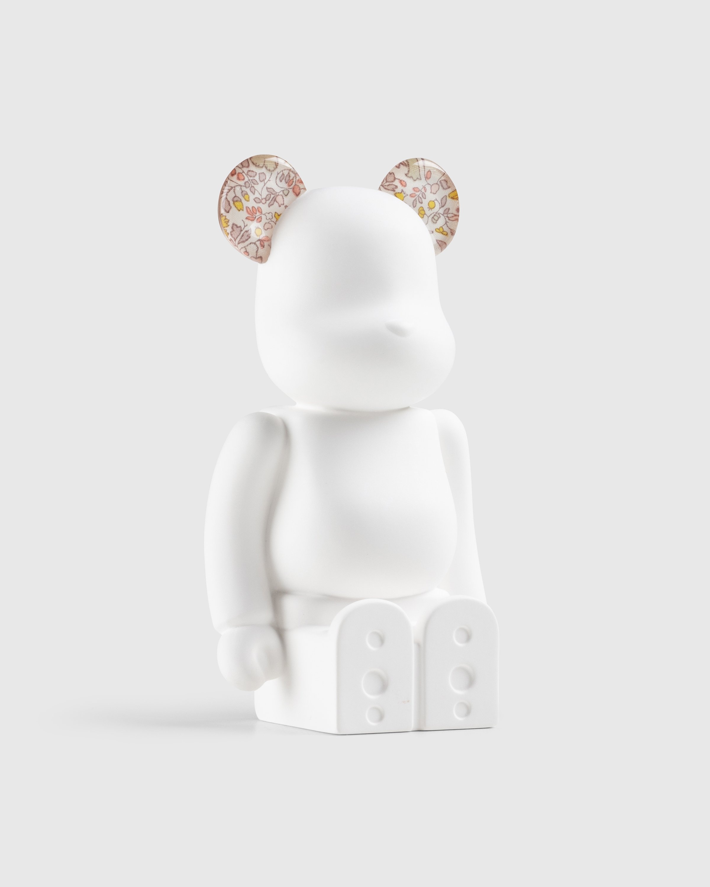 Medicom – Be@rbrick Aroma Ornament No.0 Liberty Fabrics Katie and Millie Natural - Ceramics - Beige - Image 3