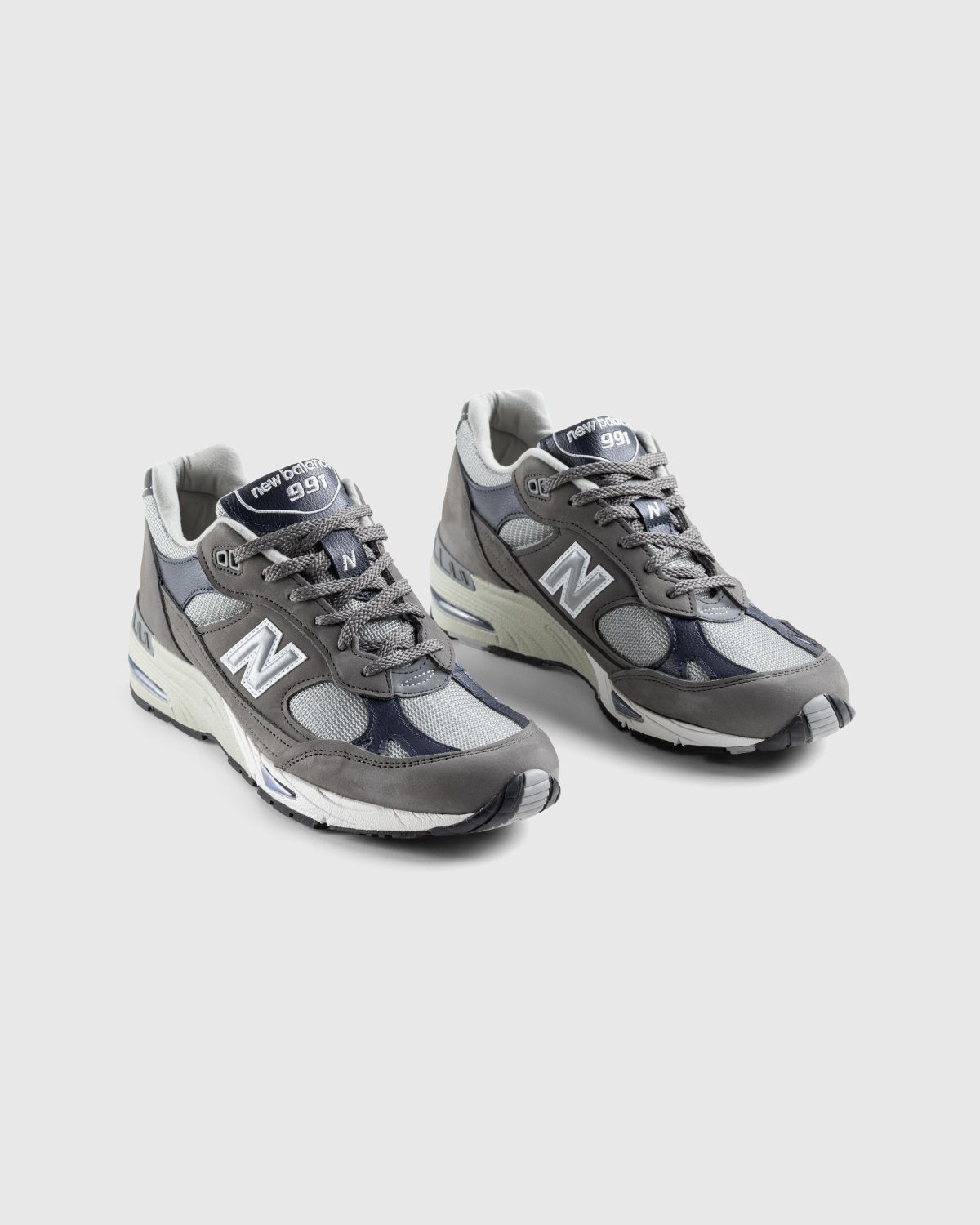 New Balance – M991GNS Grey/Navy - Low Top Sneakers - Grey - Image 3