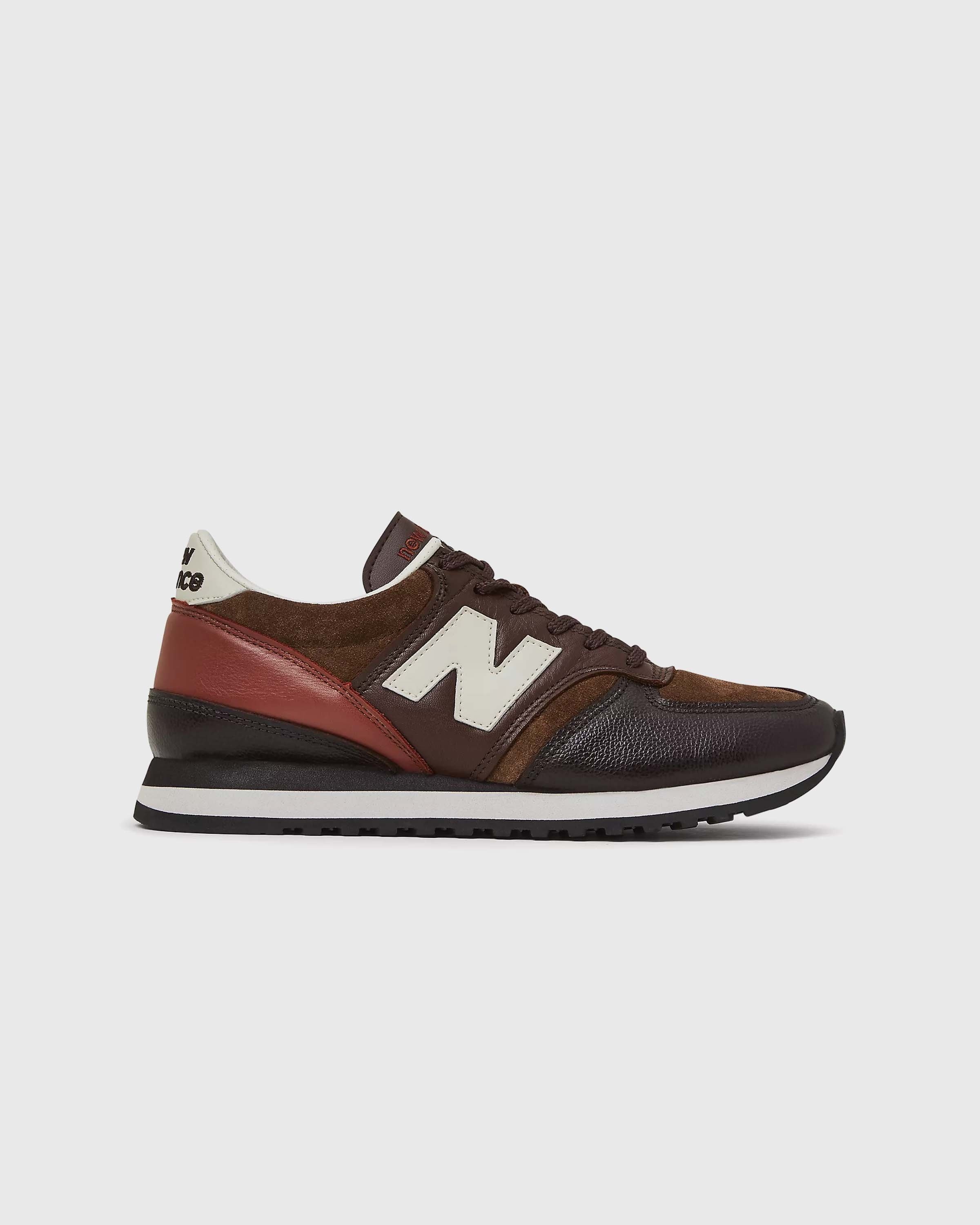 New balance clearance bleu marron
